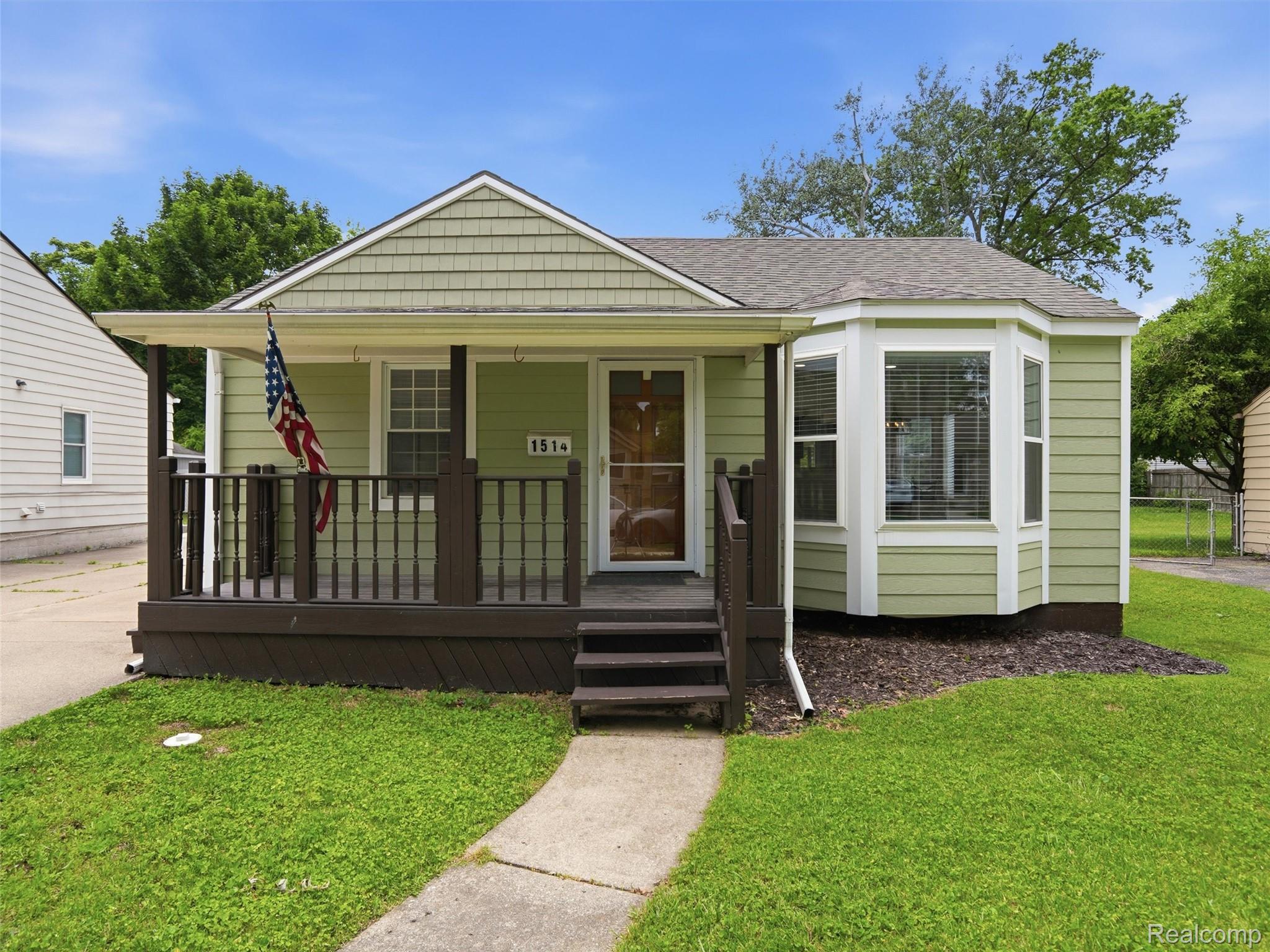 1514, Wilson, Royal Oak, Michigan, 48067