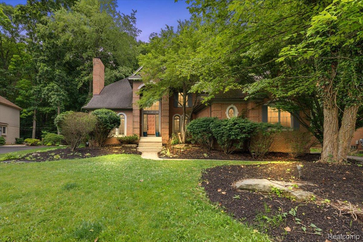 6403, Oaks, West Bloomfield, Michigan, 48324