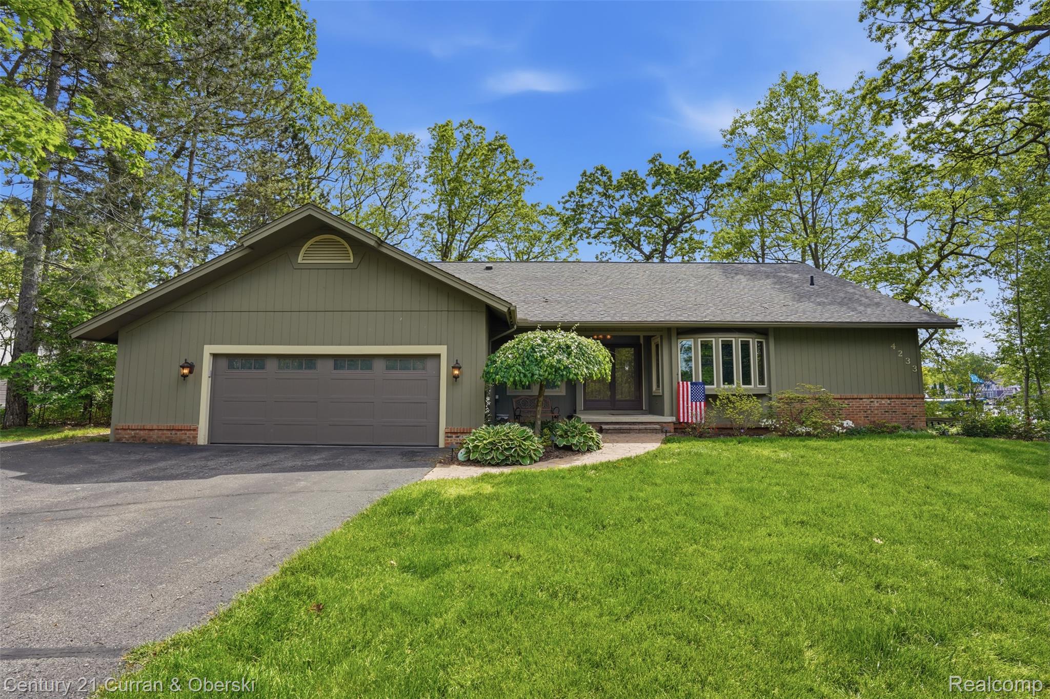 4233, Blain Island, Waterford, Michigan, 48329