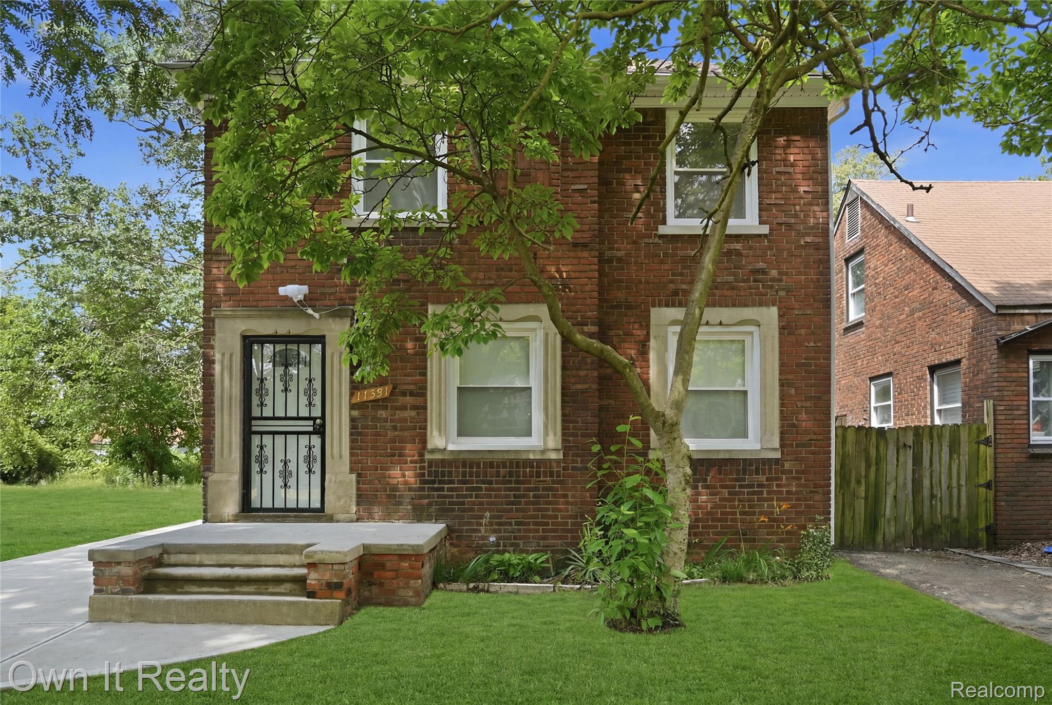 17351, Appoline, Detroit, Michigan, 48235