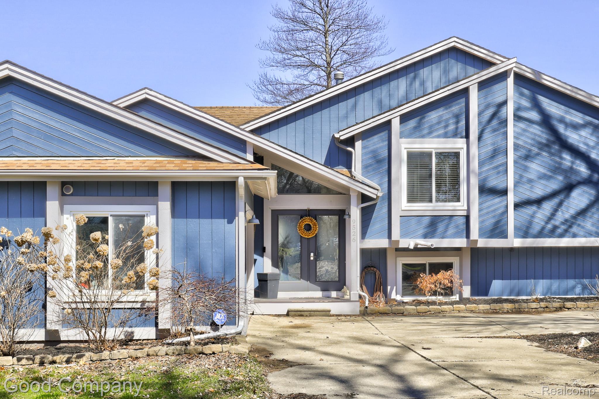 9526, Montgold, White Lake, Michigan, 48386