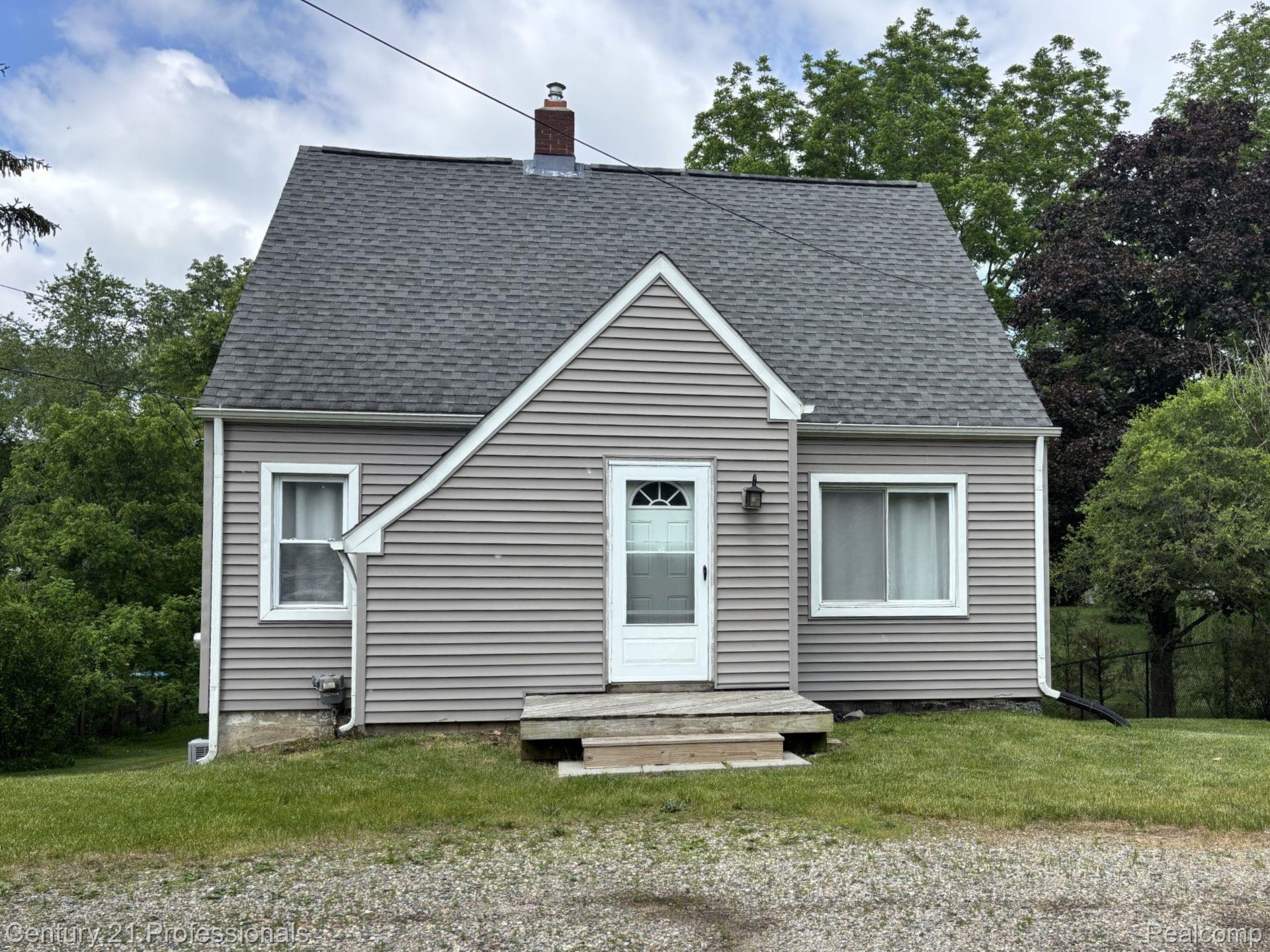 2875, Marlington, Waterford, Michigan, 48329