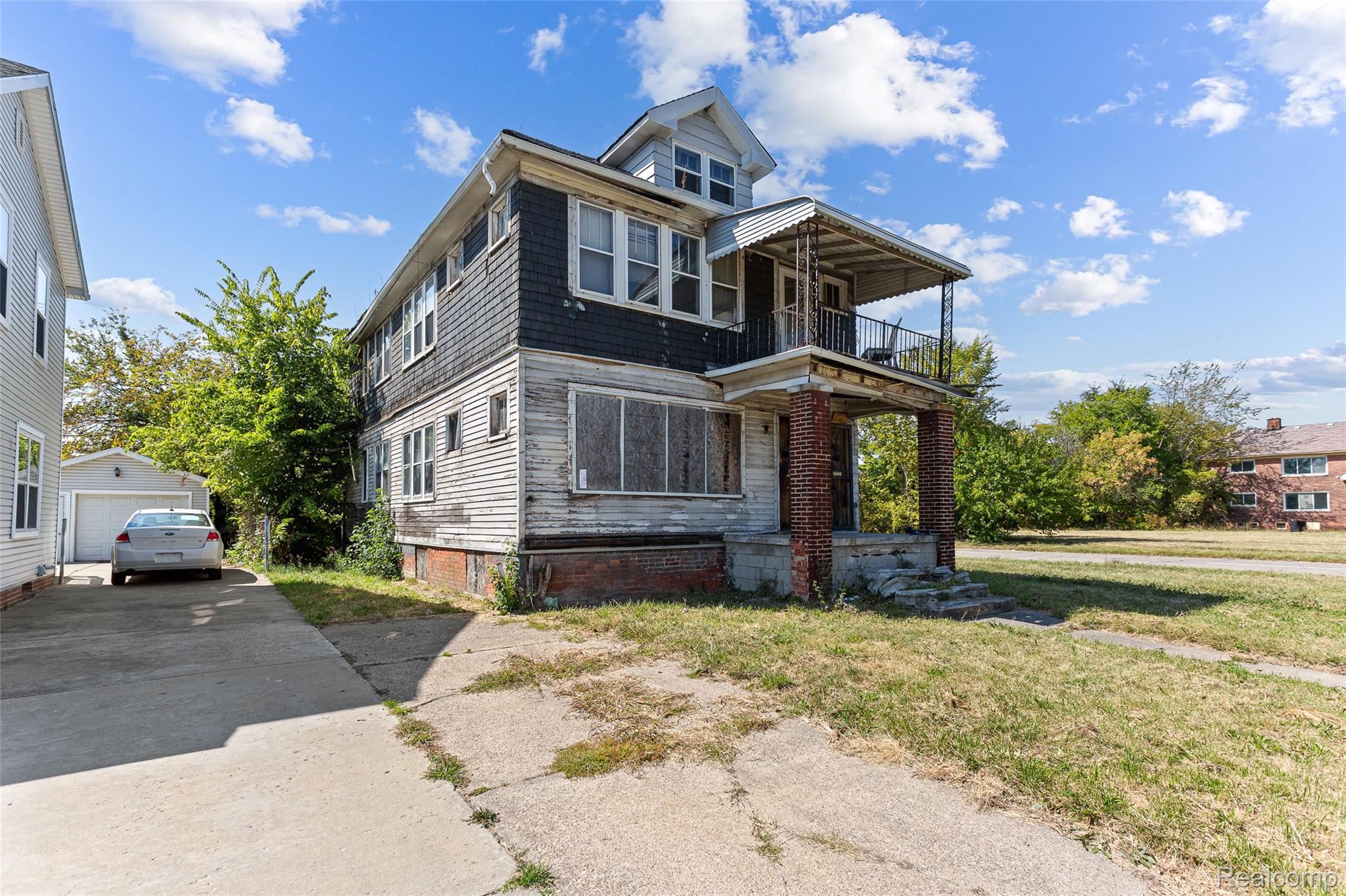 2223, Gray, Detroit, Michigan, 48215