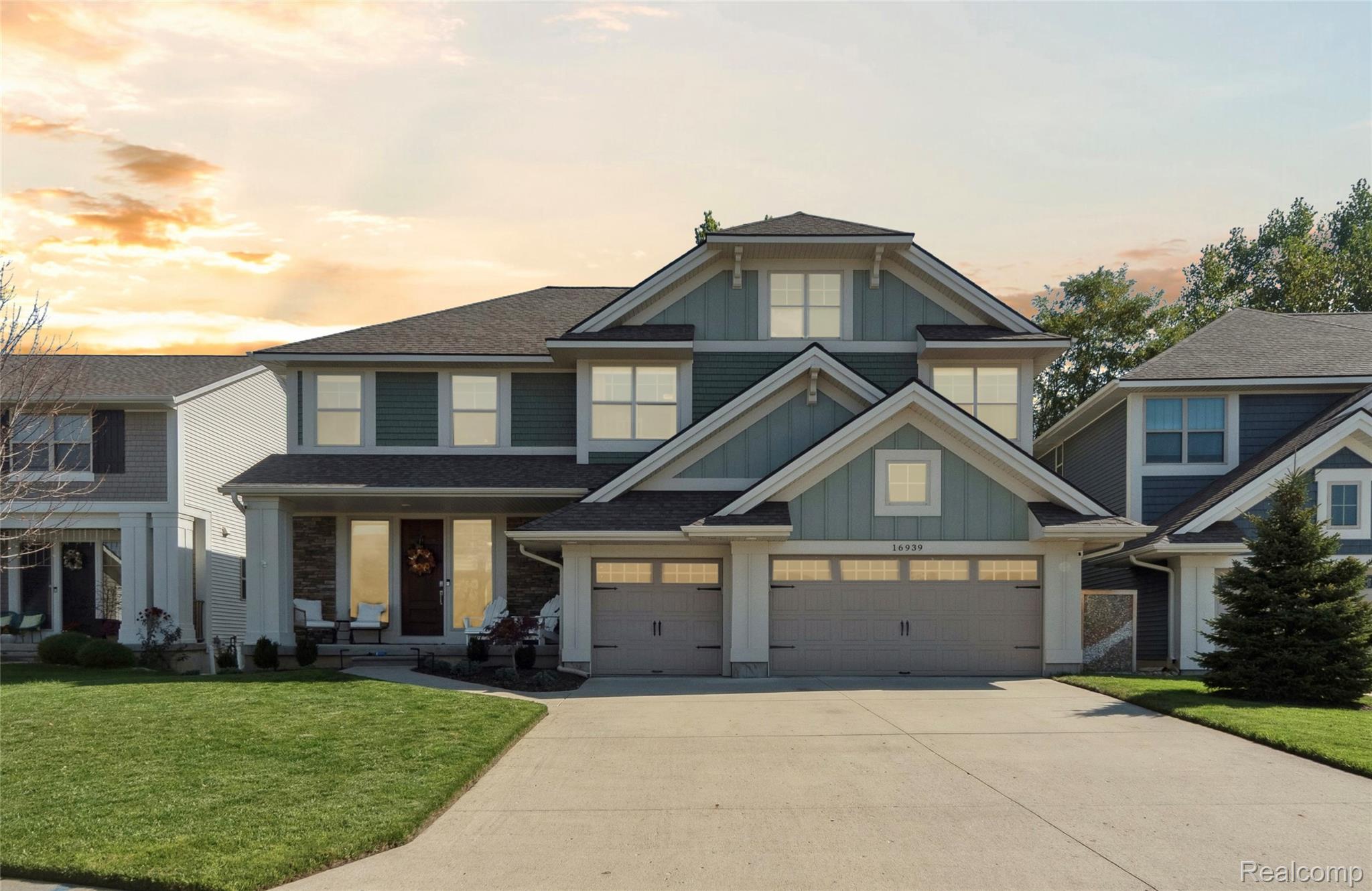 16939, Willowbrook, Haslett, Michigan, 48840
