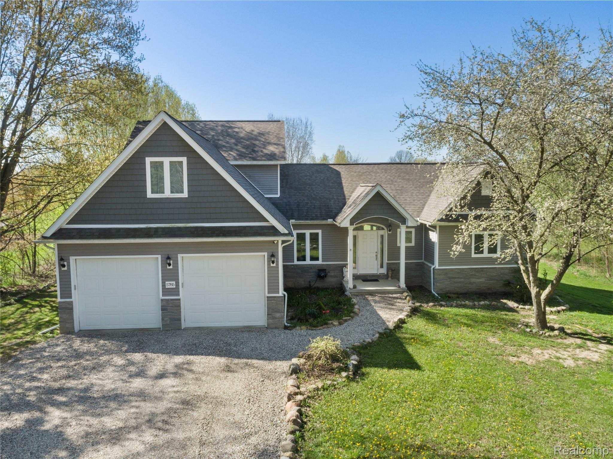 5785, Layton, Fowlerville, Michigan, 48836