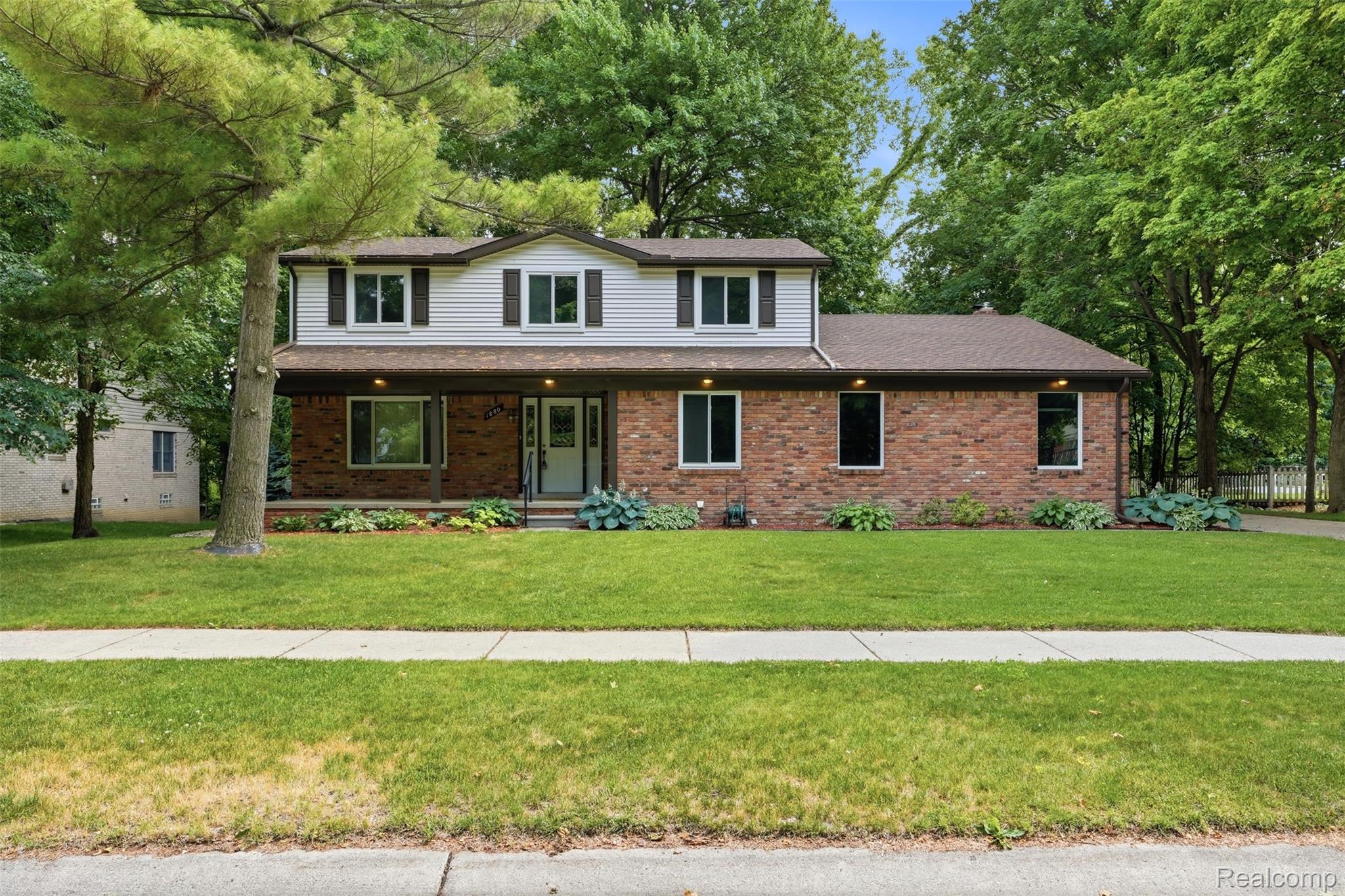 1880, Welling, Troy, Michigan, 48085