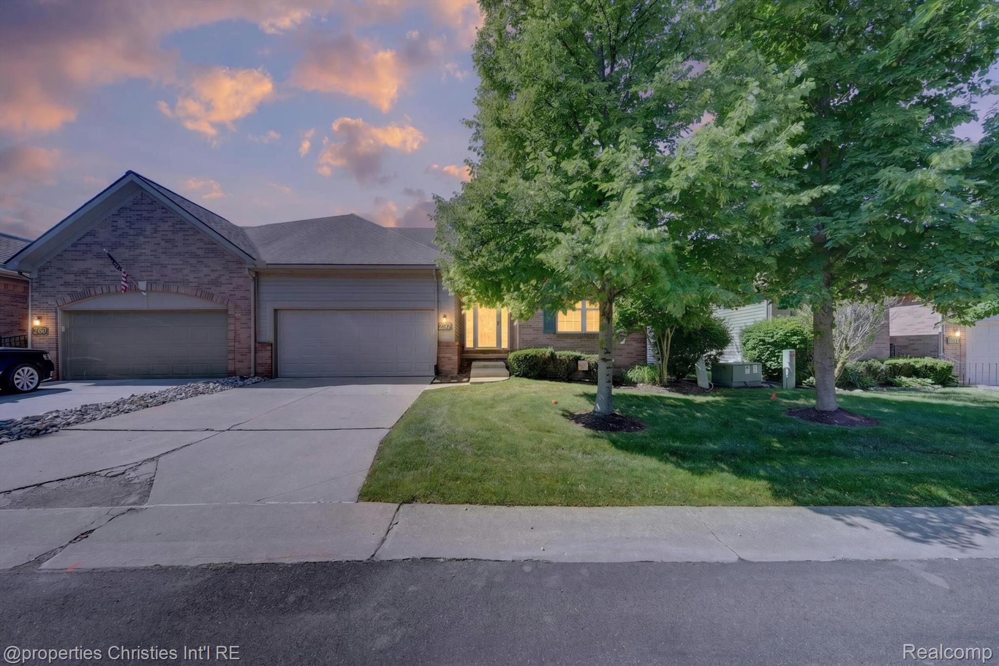 237, Winslow, Commerce Twp, Michigan, 48390