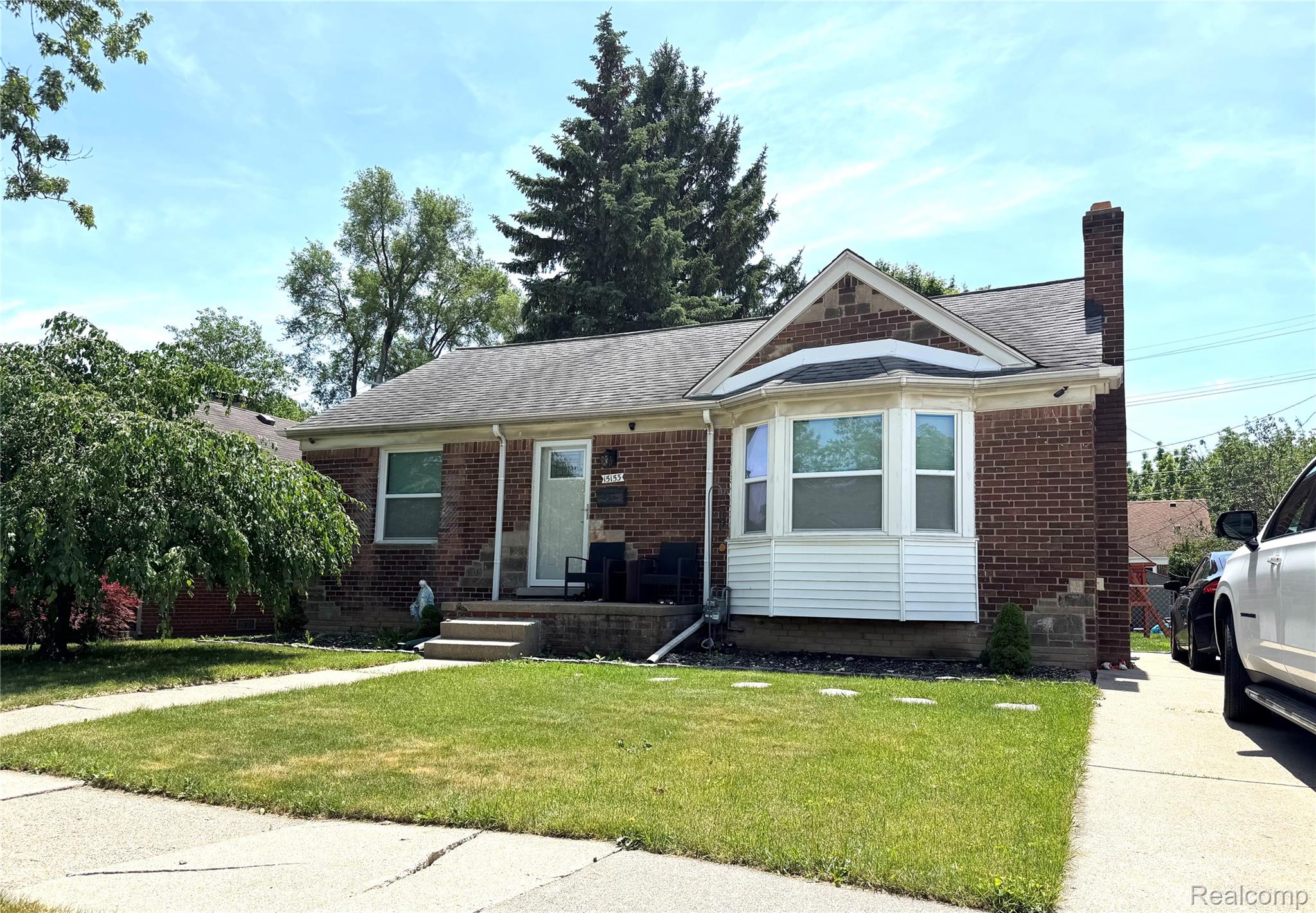 15153, Dasher, Allen Park, Michigan, 48101