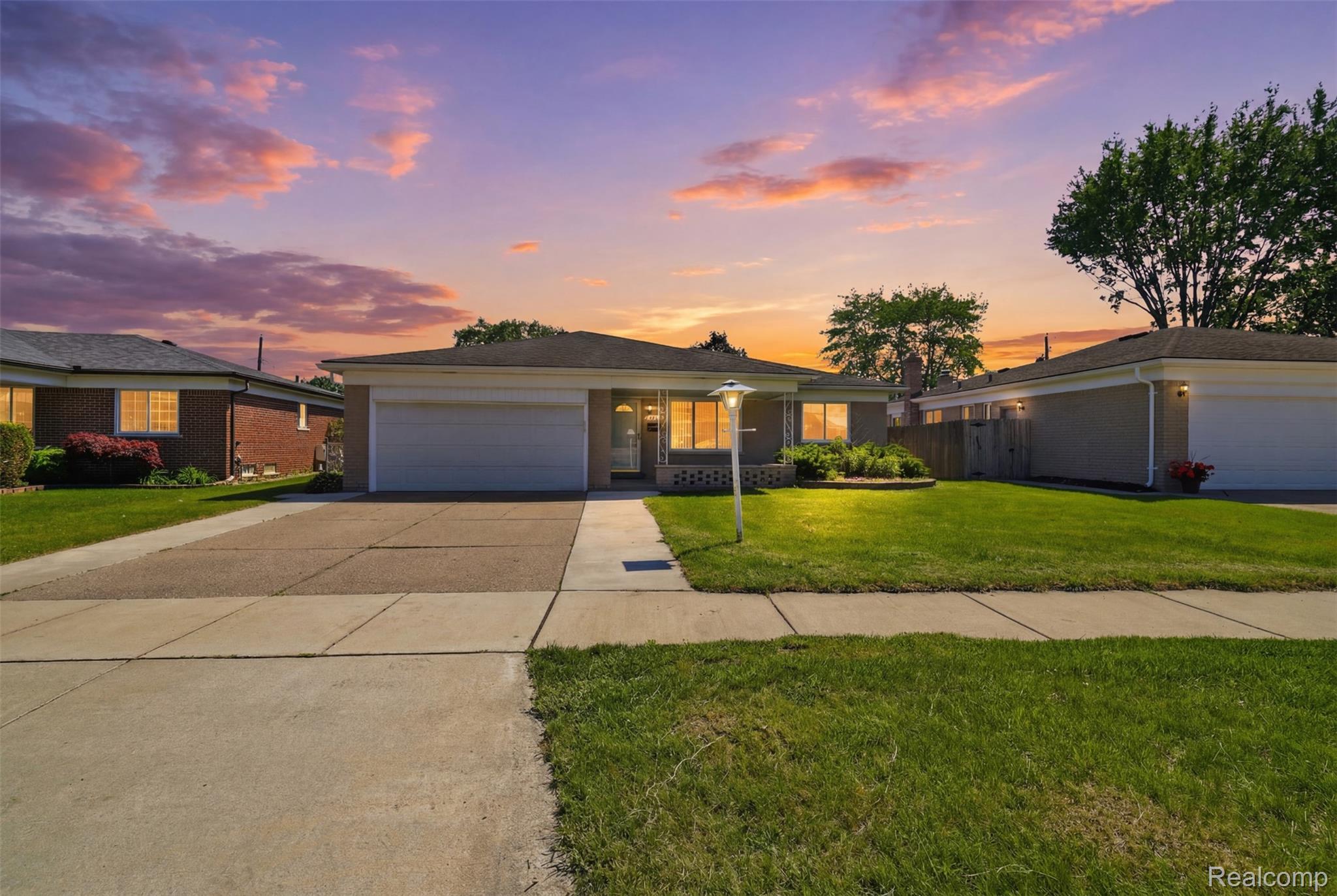 3418, Winterfield, Warren, Michigan, 48092