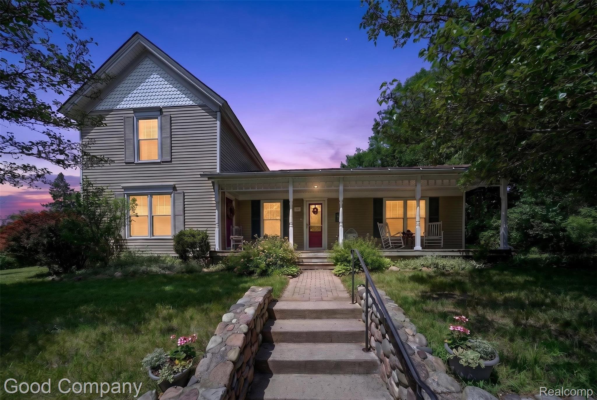 89, Main, Clarkston, Michigan, 48346