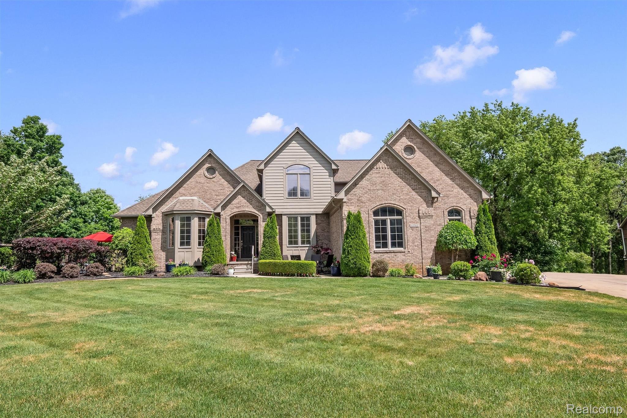 68960, Silver Fox, Washington, Michigan, 48095