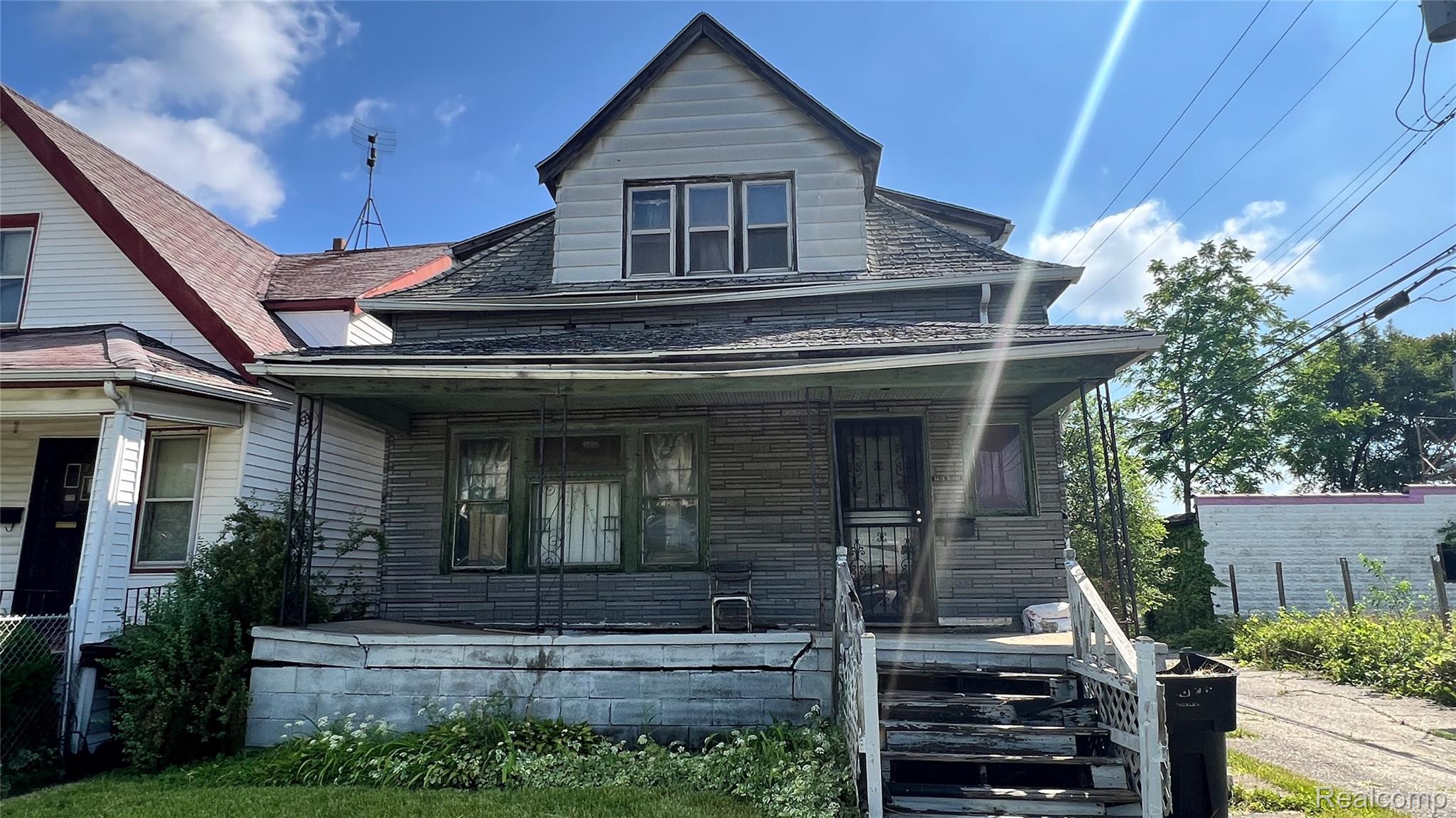 6628, Burns, Detroit, Michigan, 48213