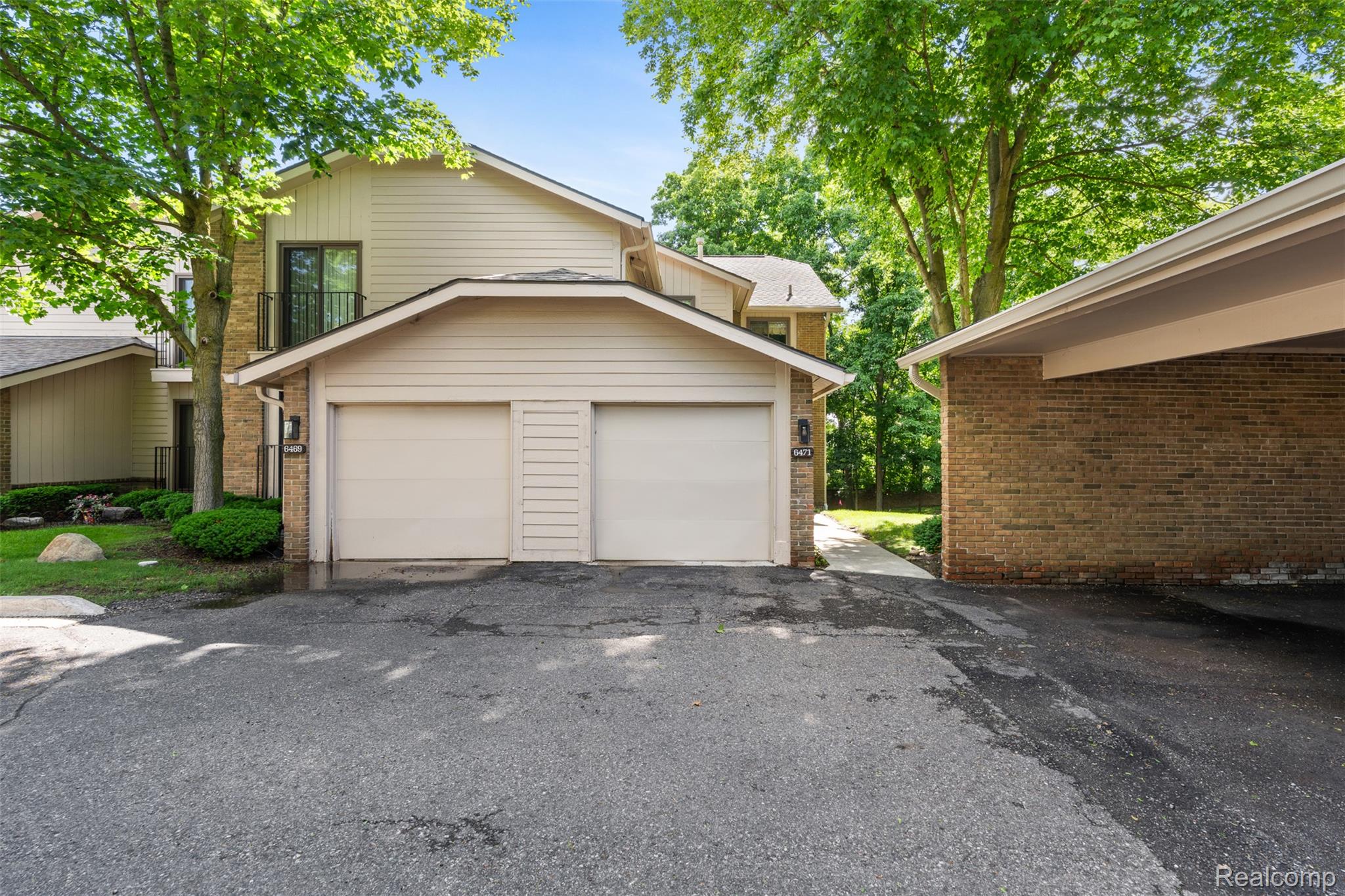 6471, Maple Hills, Bloomfield Hills, Michigan, 48301