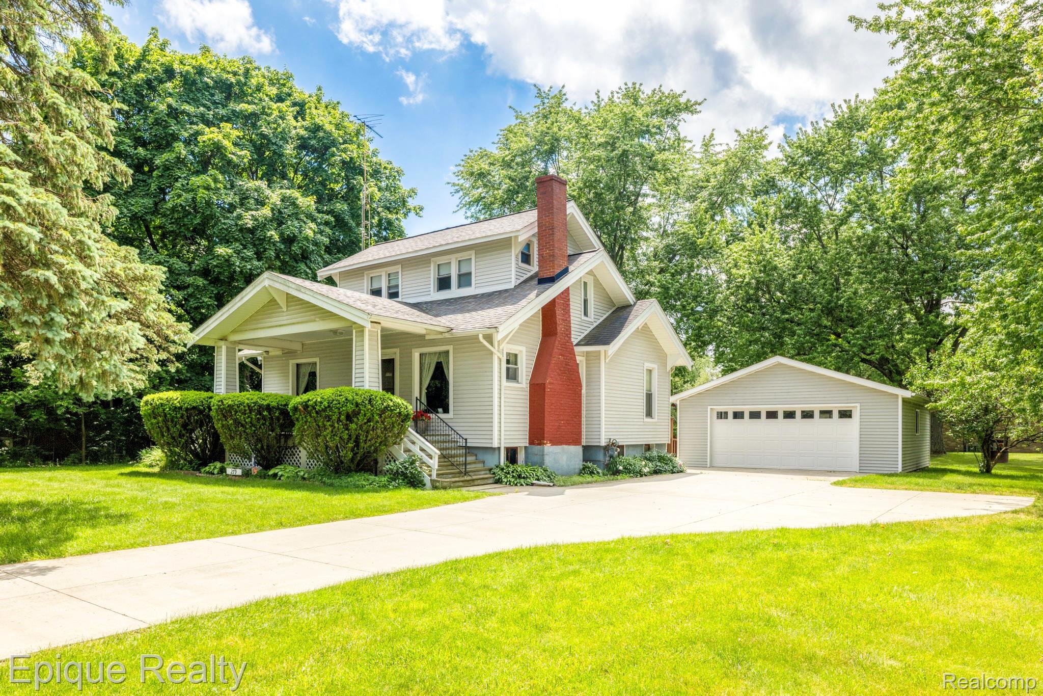 279, Howard, Croswell, Michigan, 48422