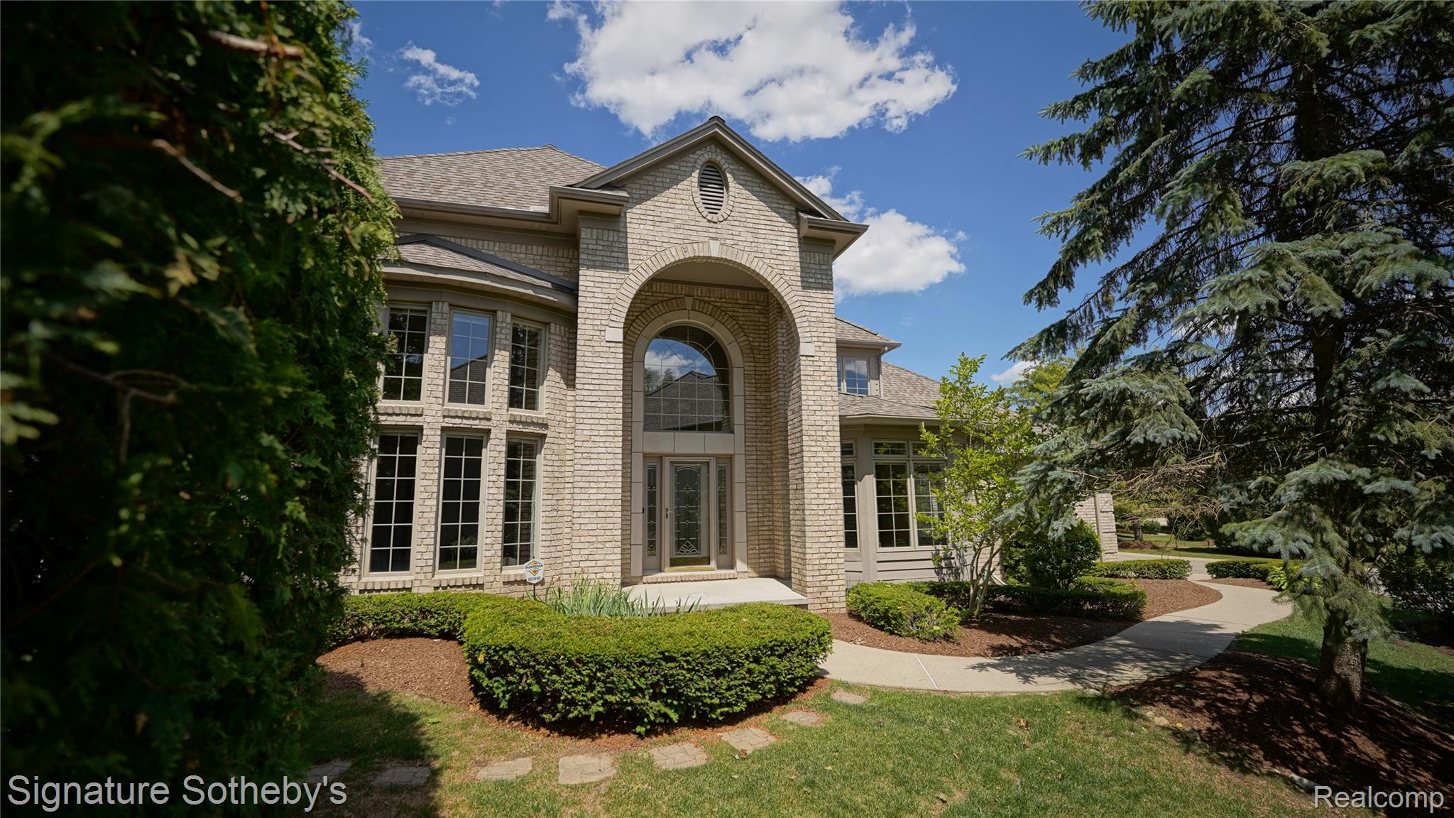 6608, ENCLAVE, Clarkston, Michigan, 48348