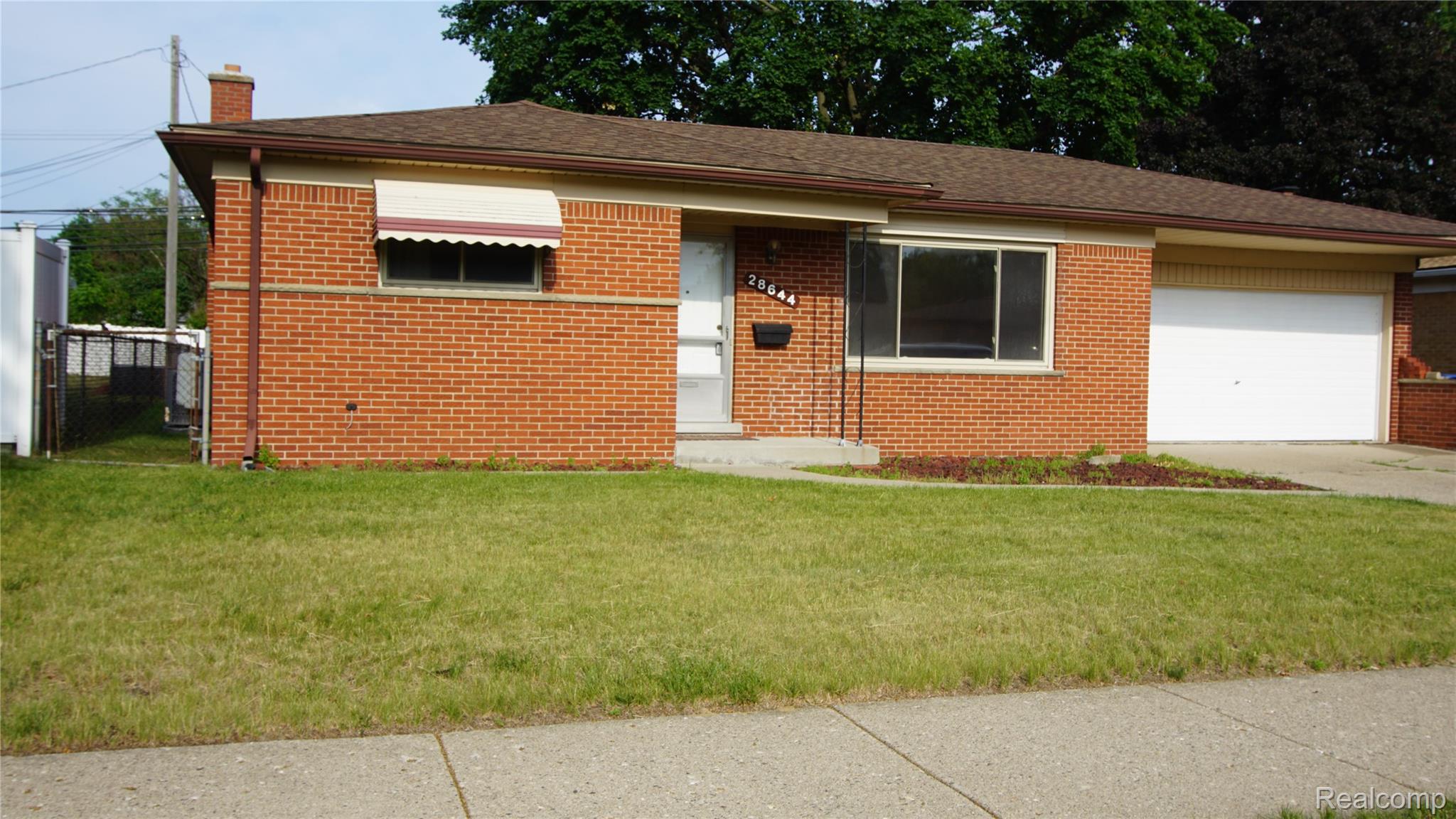 28644, Grobbel, Warren, Michigan, 48092