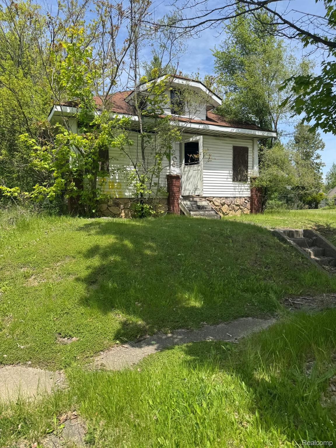205, Baltimore, Flint, Michigan, 48505