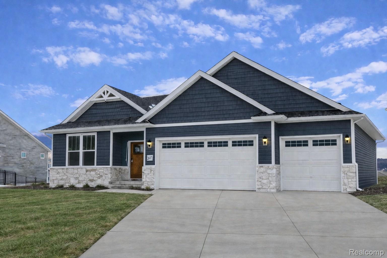 659, ROUND ROCK DR, Howell, Michigan, 48843