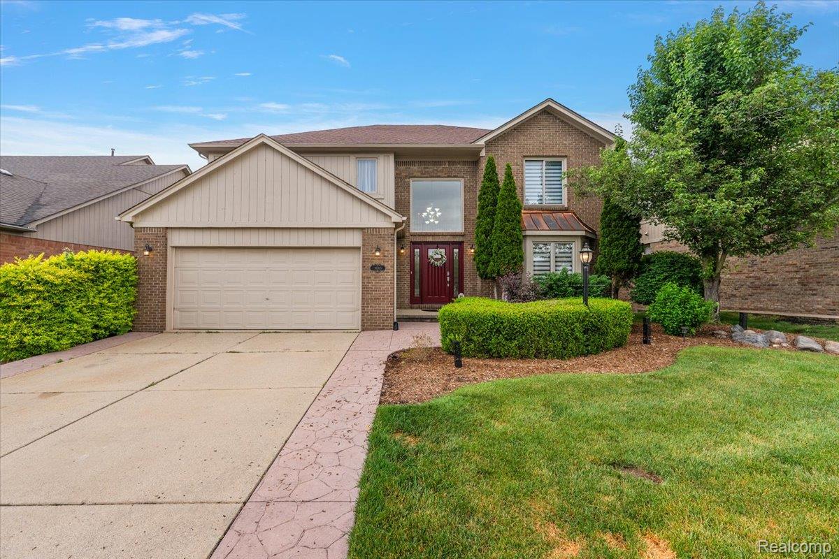 1043, River Mist, Rochester, Michigan, 48307