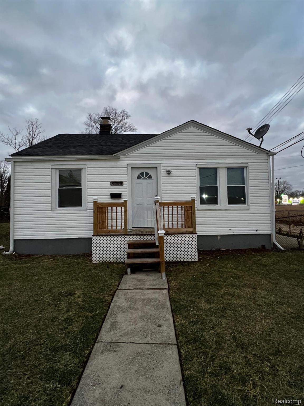 8695, Evergreen, Detroit, Michigan, 48228