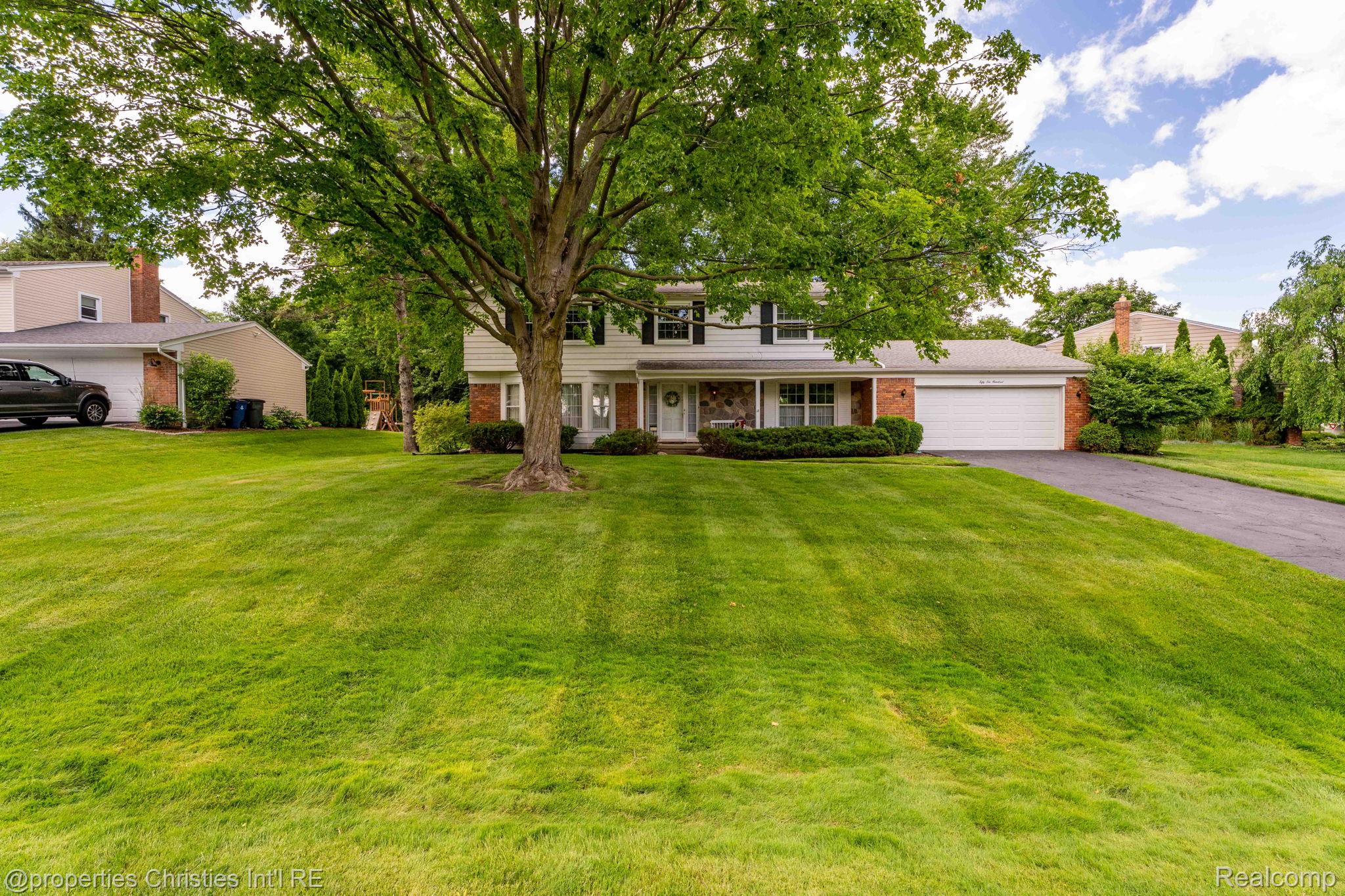 5600, Woodwind, Bloomfield Hills, Michigan, 48301
