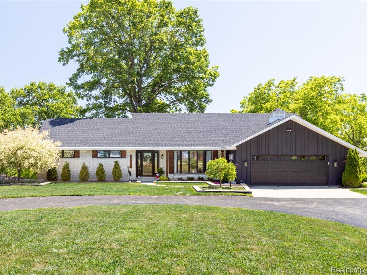 4405, North River, Fort Gratiot, Michigan, 48059