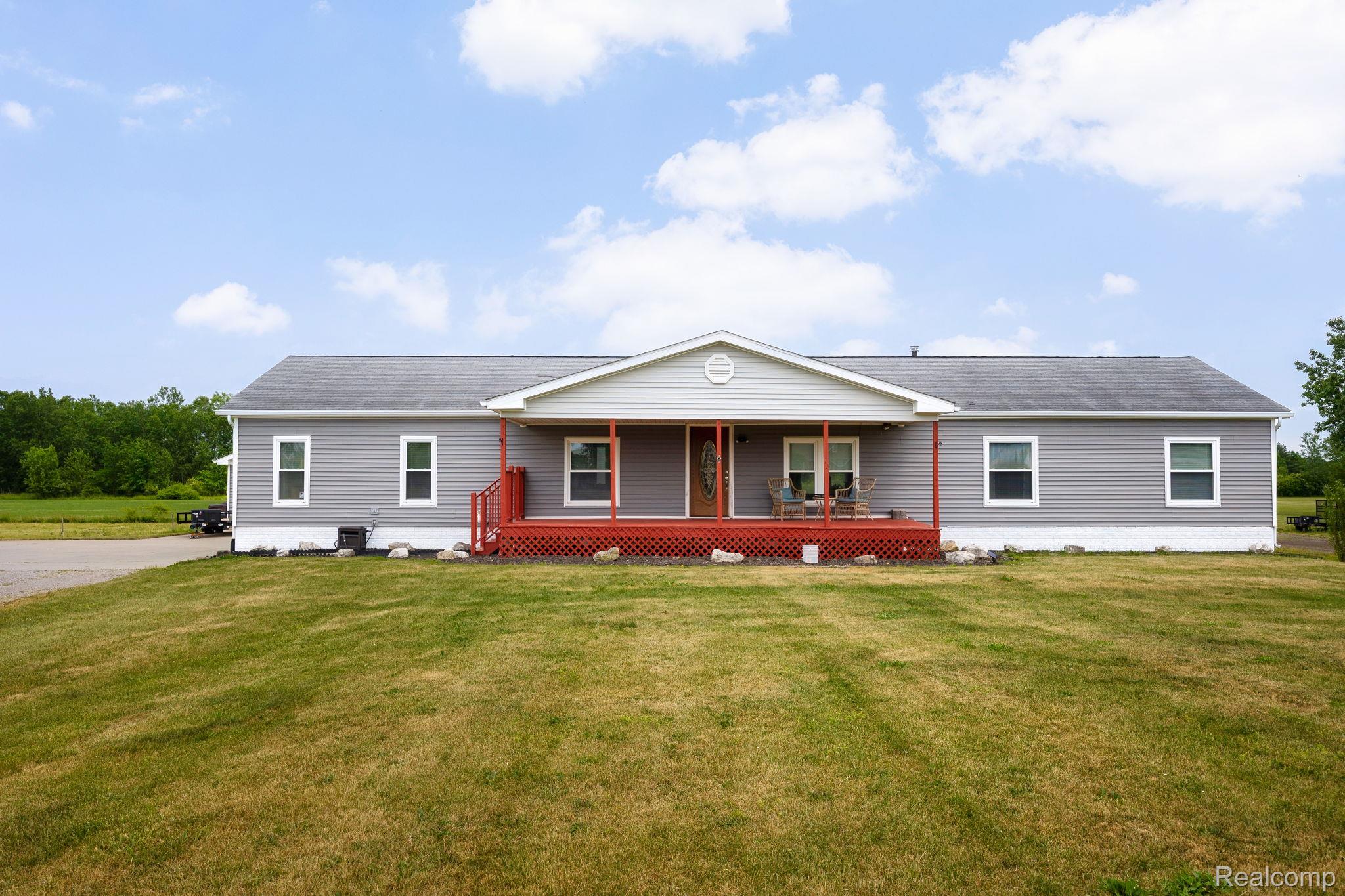 7860, War, Newport, Michigan, 48166