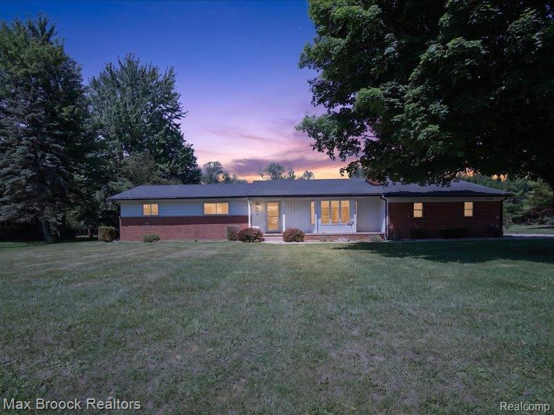 26159, Meadowview, Farmington Hills, Michigan, 48331