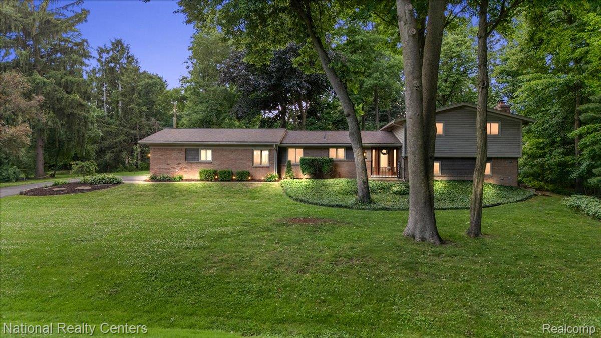 21201, Chigwidden, Northville, Michigan, 48167