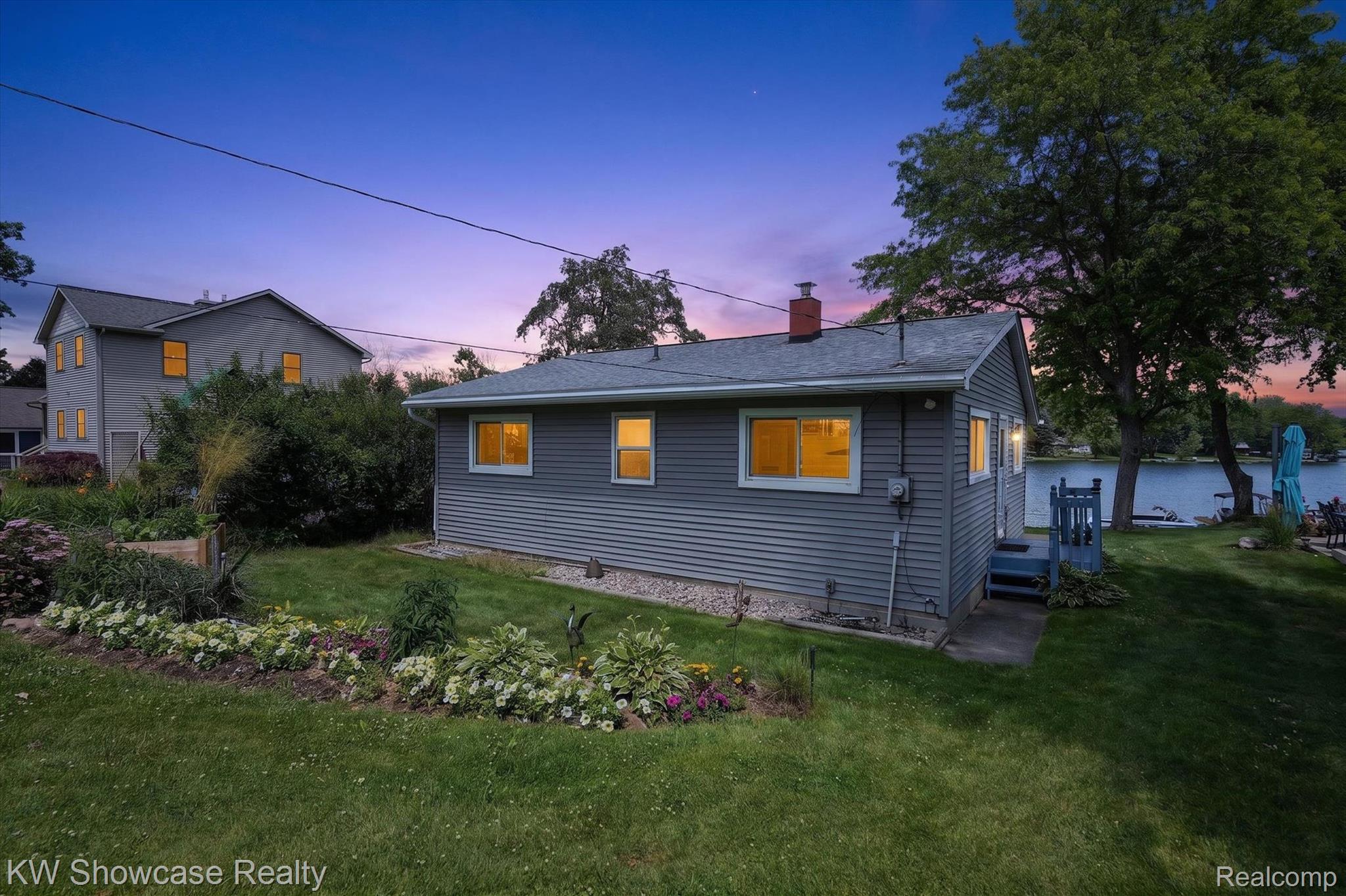 5854, Bullard, Fenton, Michigan, 48430