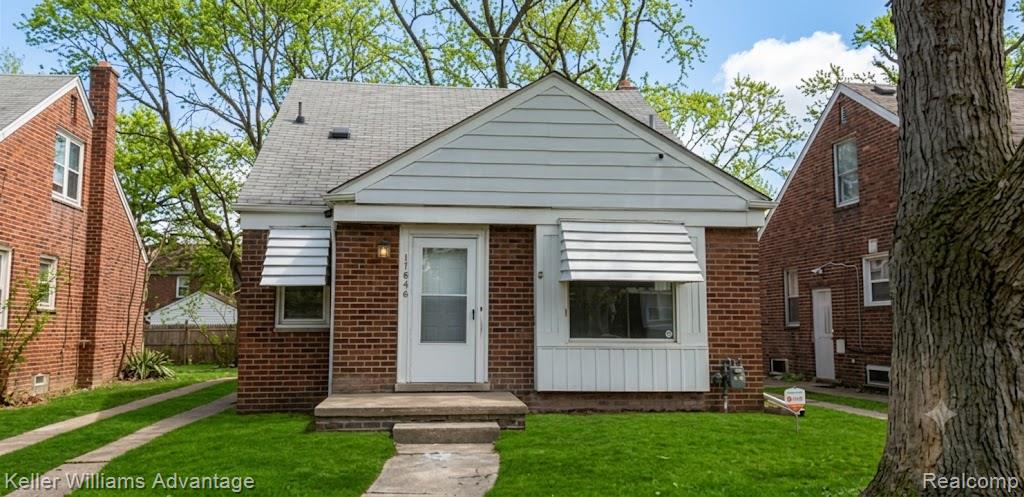 17646, Greenview, Detroit, Michigan, 48219