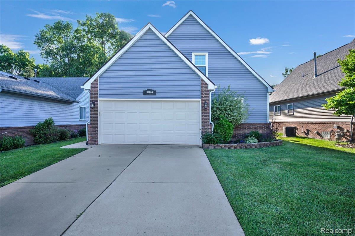 18924, Melvin, Livonia, Michigan, 48152