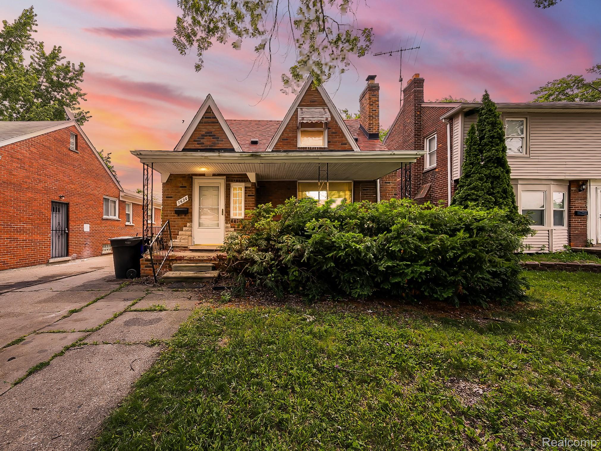 7620, Braile, Detroit, Michigan, 48228