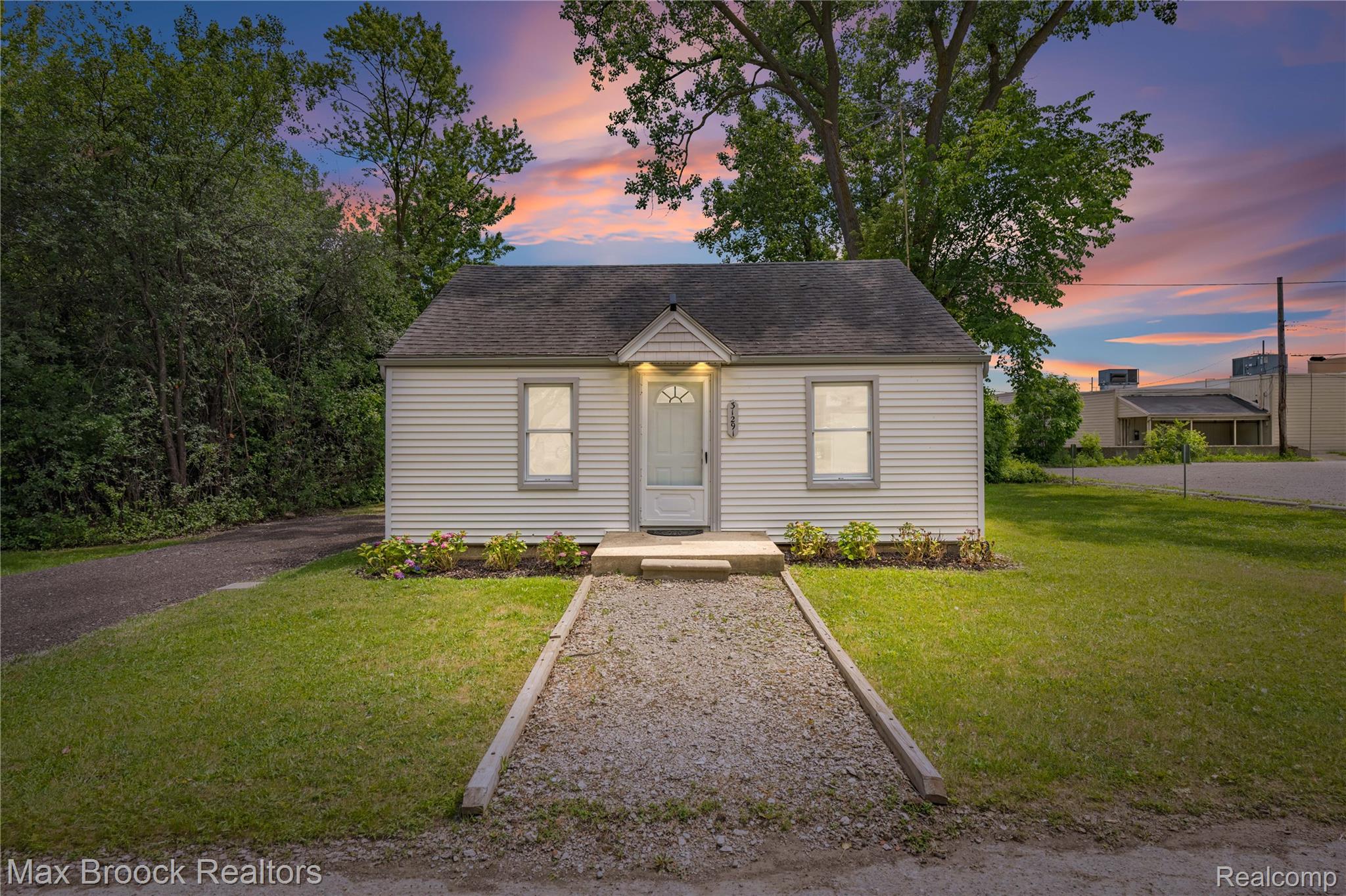 31291, Rexwood, Farmington, Michigan, 48334