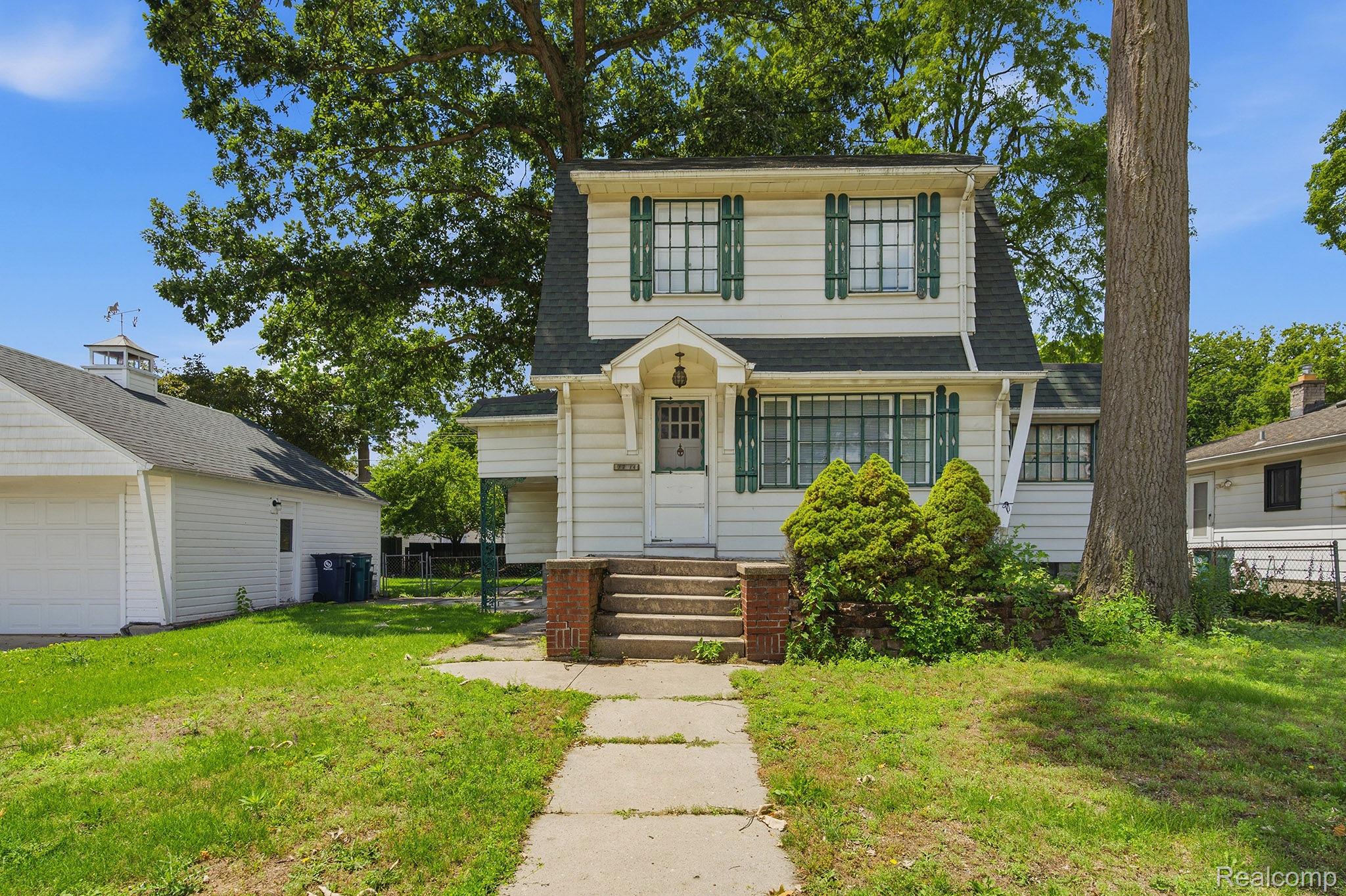 1214, McLean, Royal Oak, Michigan, 48067