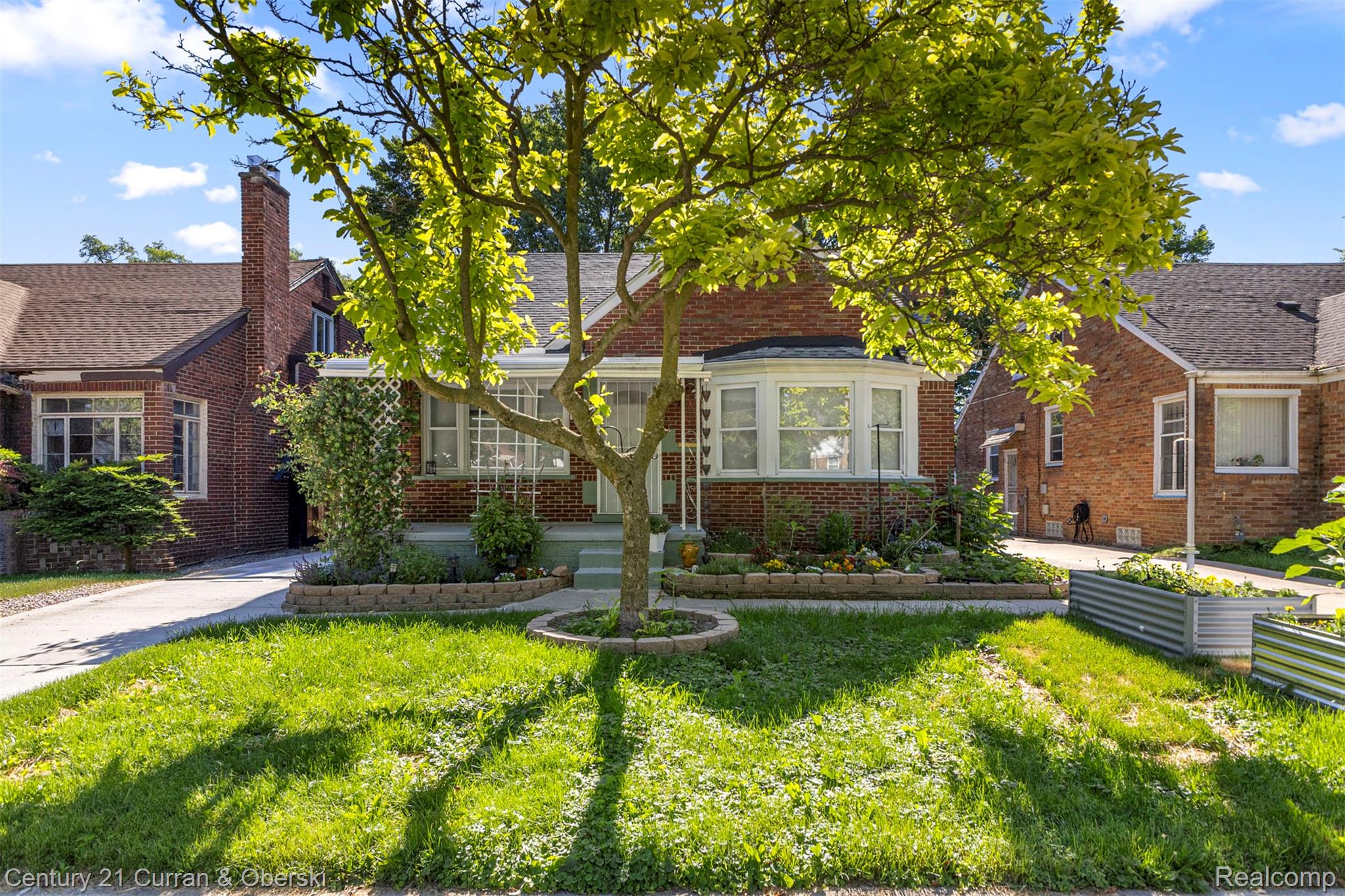 9976, Pierson, Detroit, Michigan, 48228