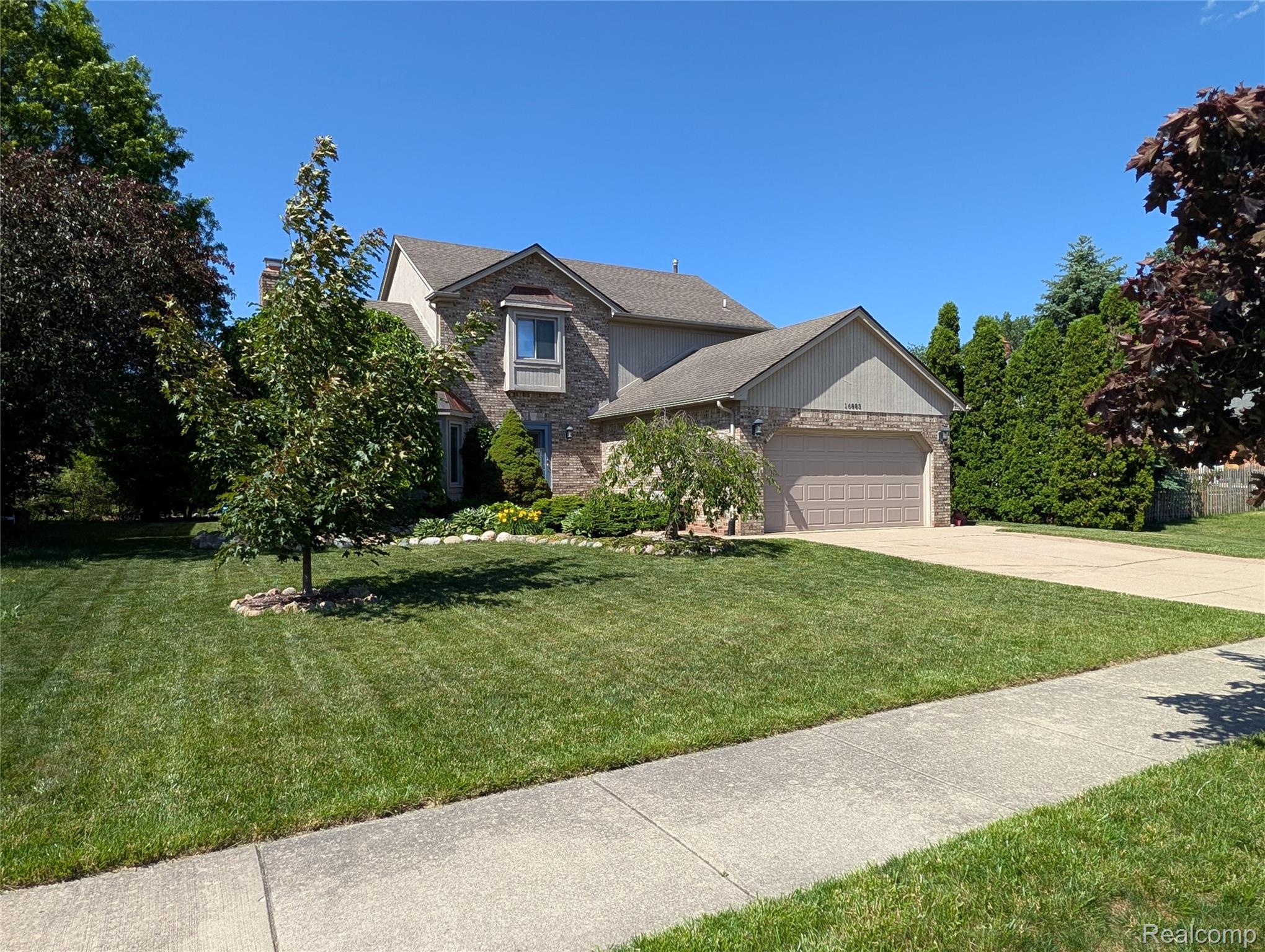 16883, Kenneth, Macomb, Michigan, 48044