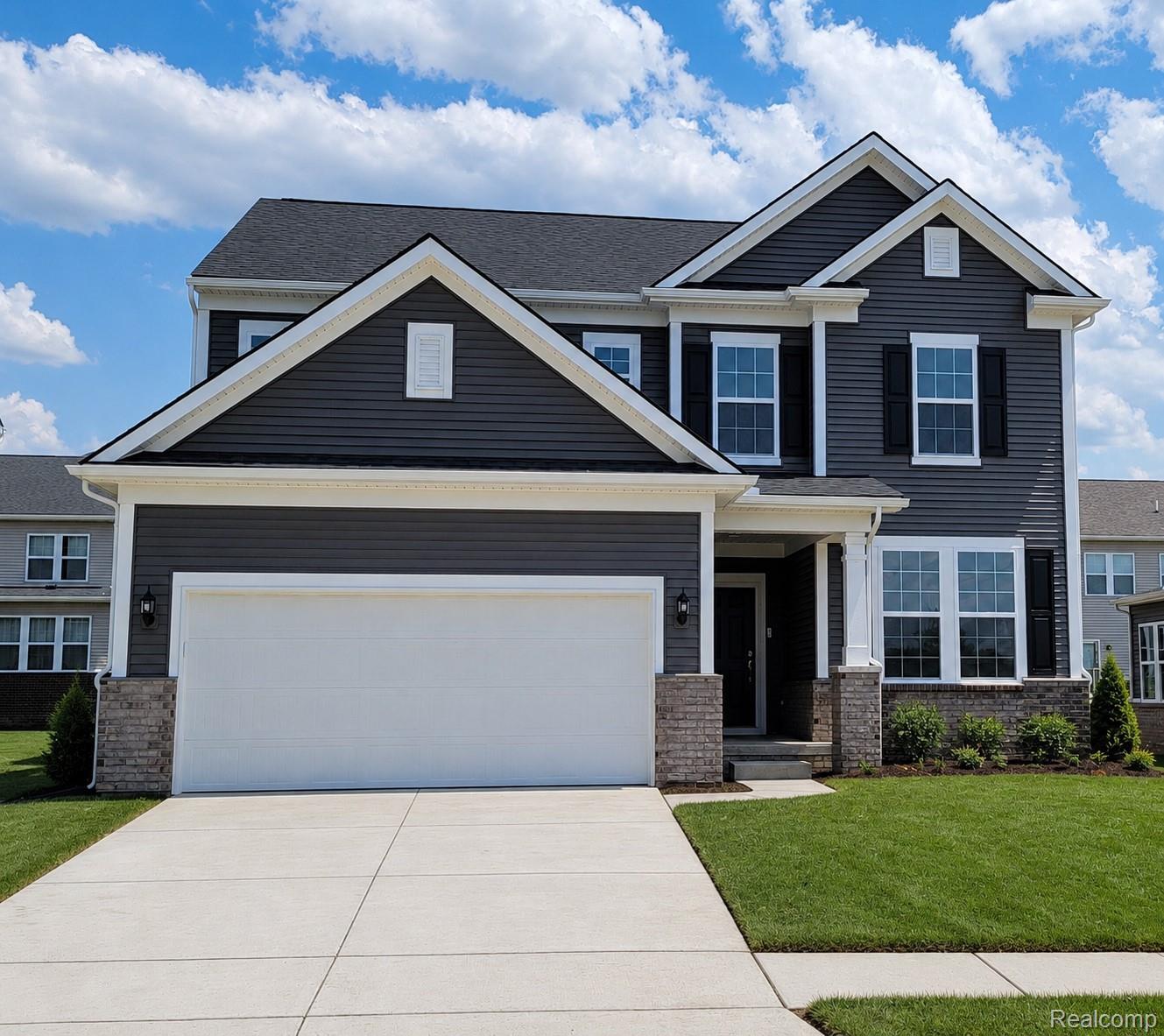 693, Gretchen, Saline, Michigan, 48176
