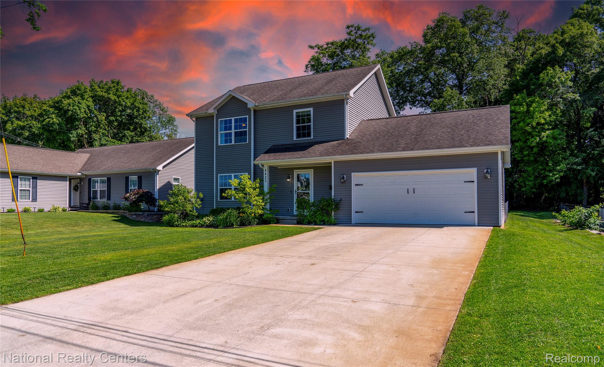 8423, Cascade, Commerce Twp, Michigan, 48382
