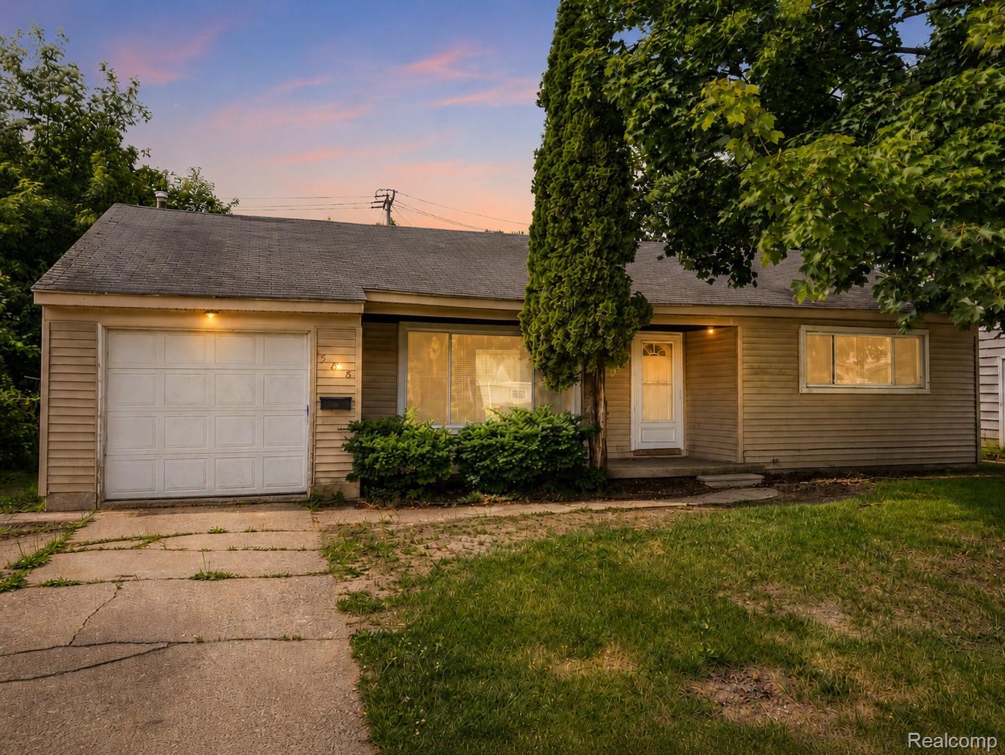 585, Olds, Ypsilanti, Michigan, 48198