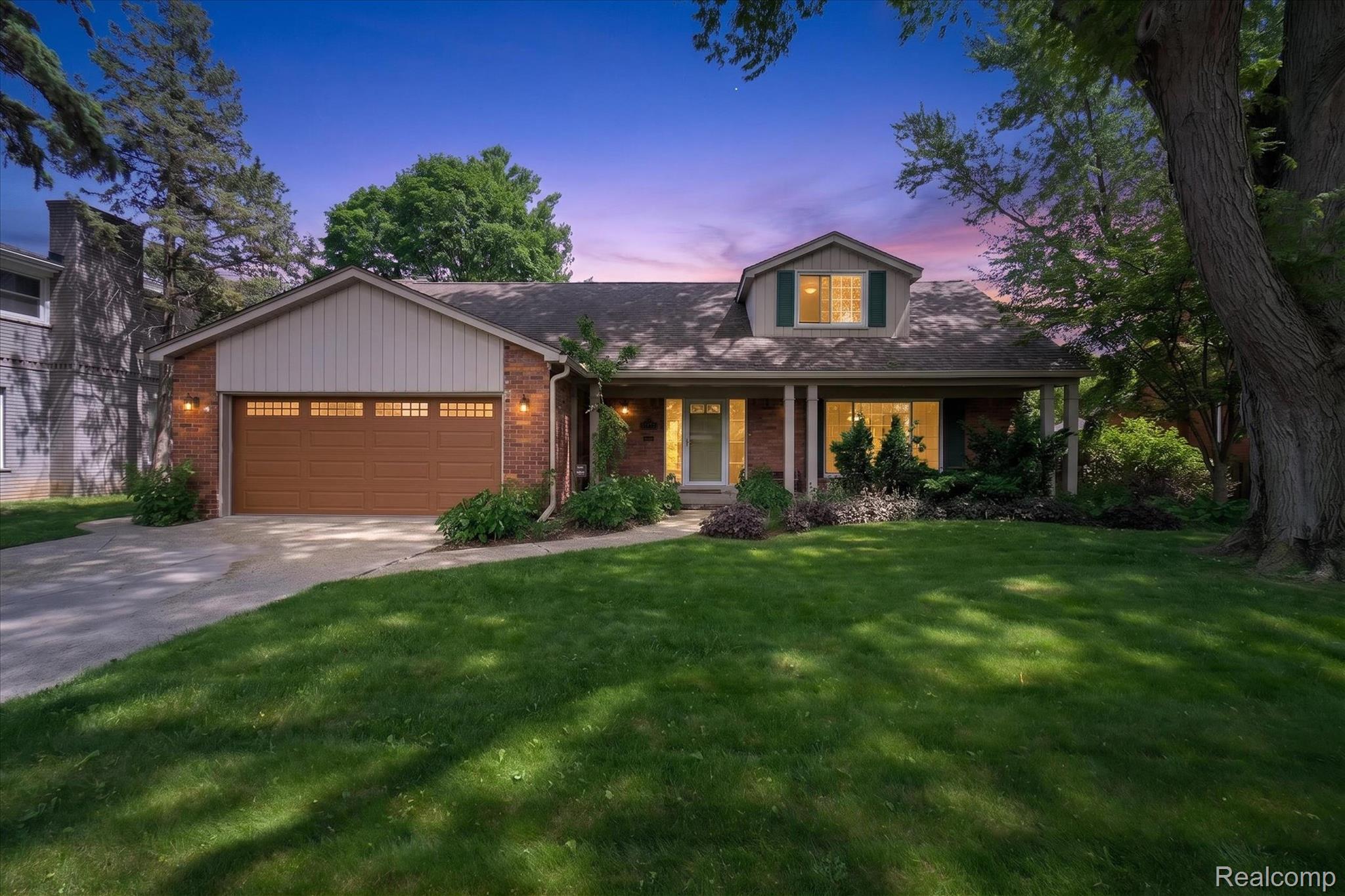 19780, Edshire, Grosse Pointe, Michigan, 48236