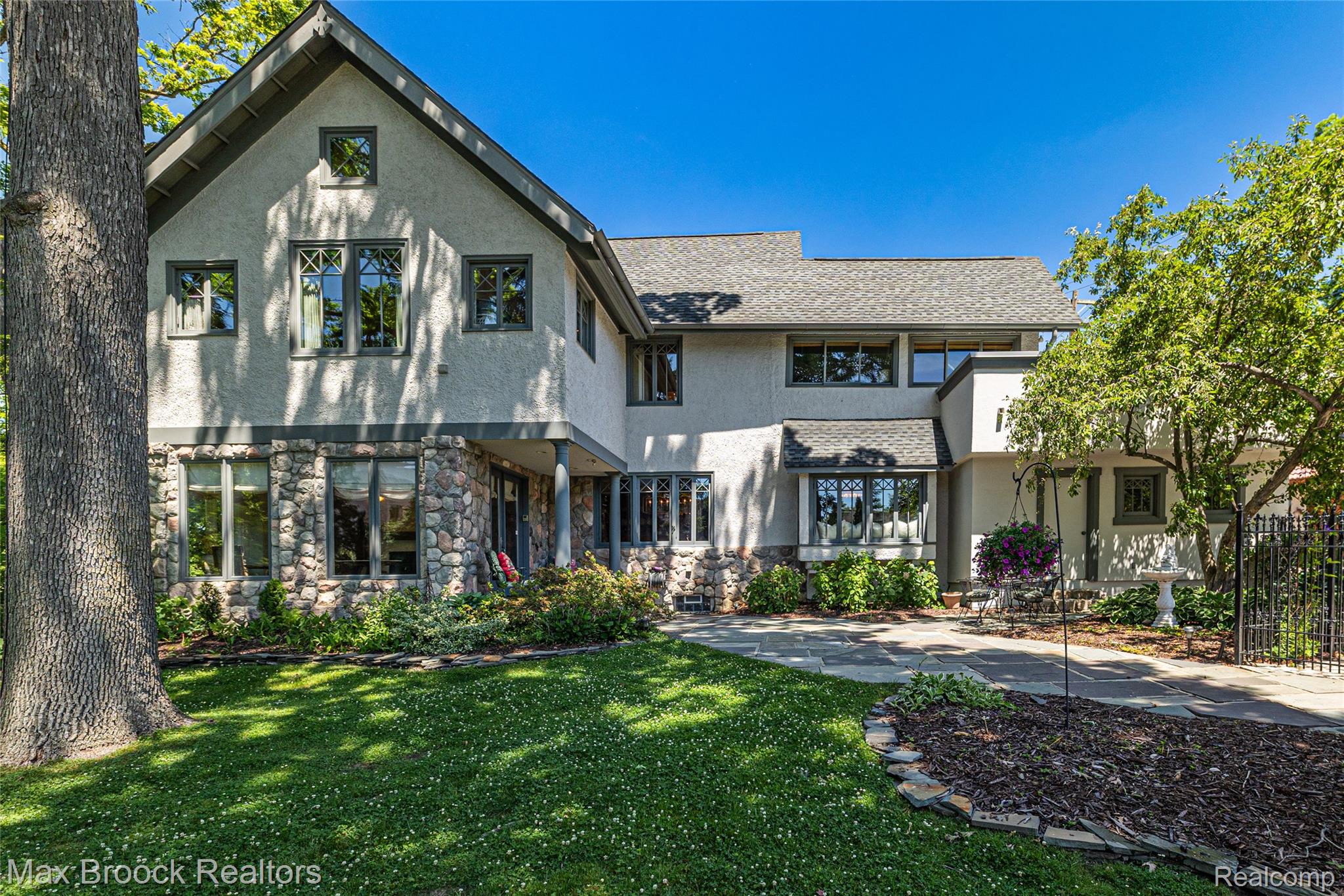 532, Brookside, Birmingham, Michigan, 48009