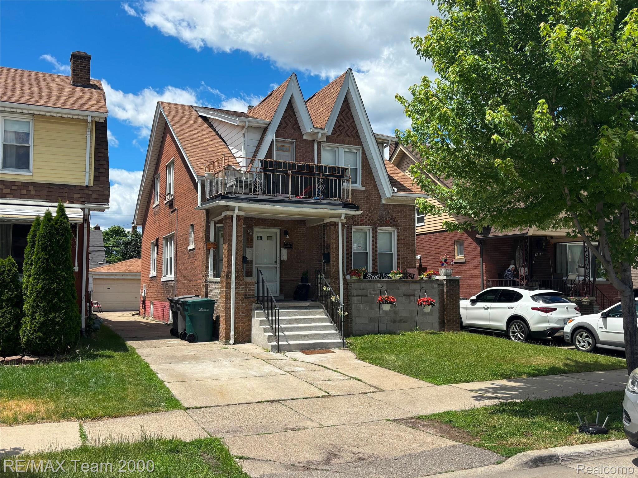 6911, APPOLINE, Dearborn, Michigan, 48126