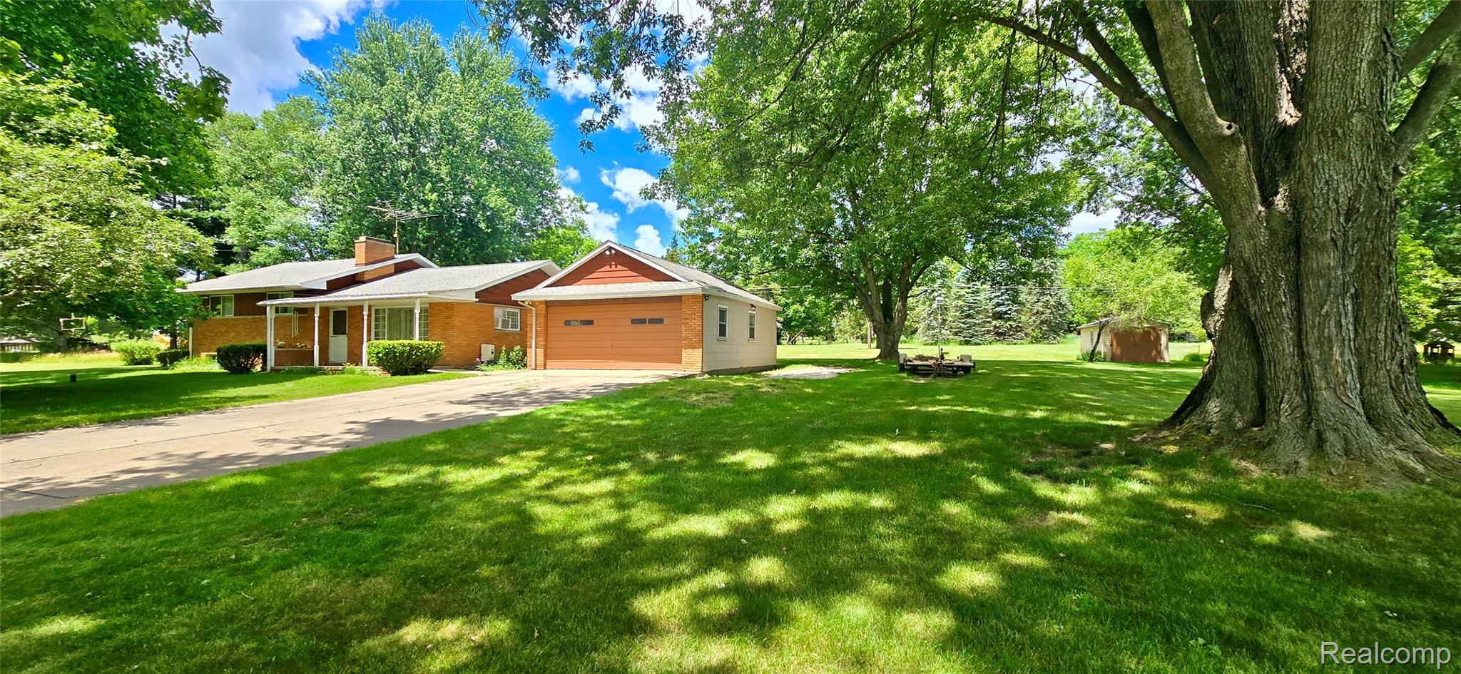 11141, Spencer, Brighton, Michigan, 48114