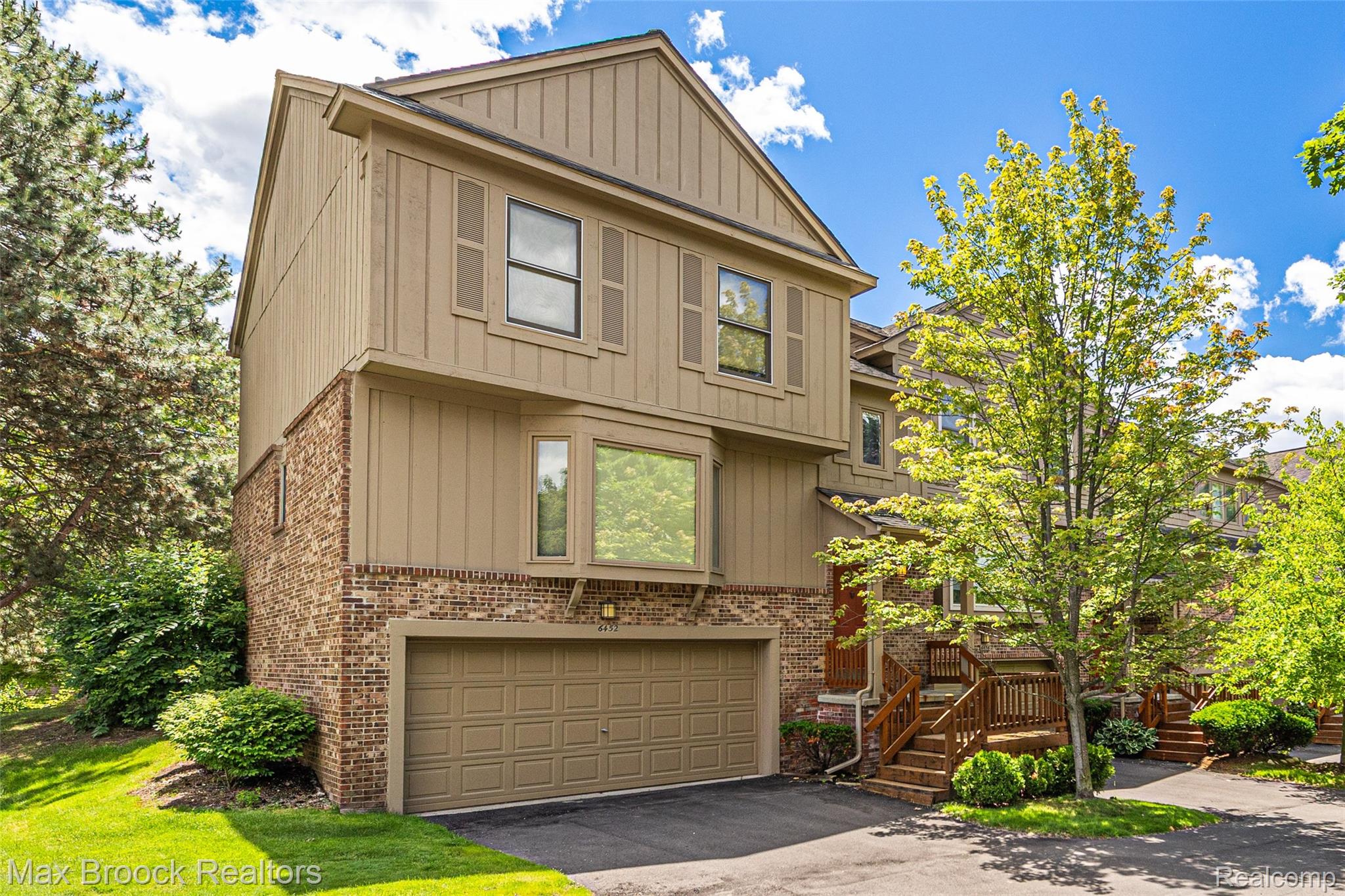 6452, Aspen Ridge, West Bloomfield, Michigan, 48322