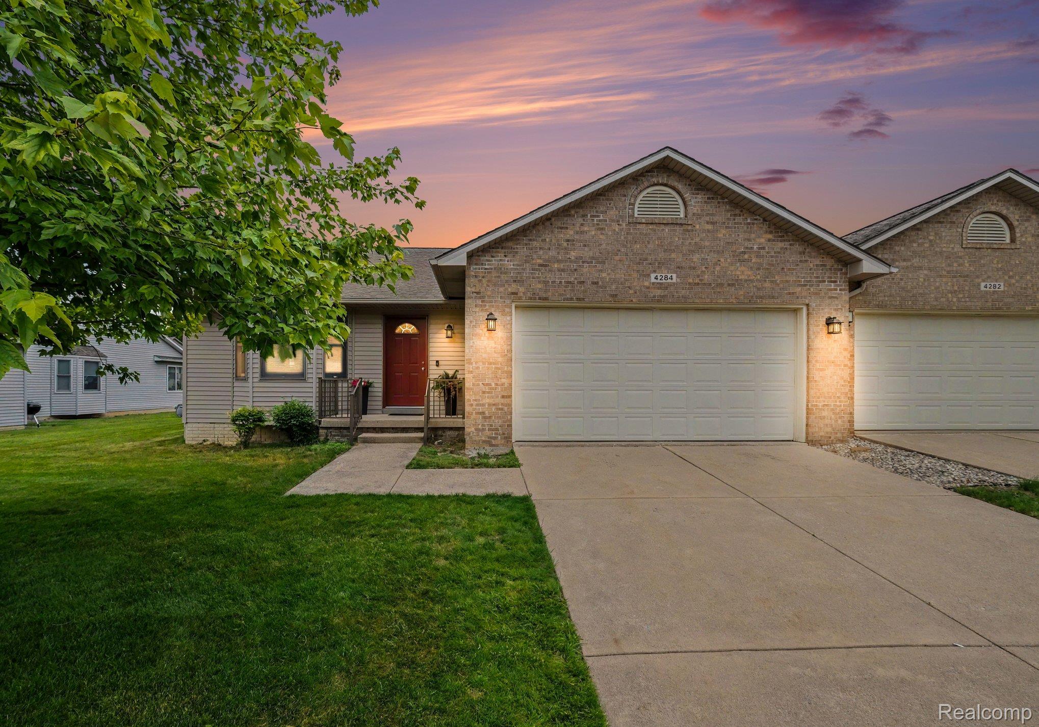 4284, Chapel, Swartz Creek, Michigan, 48473