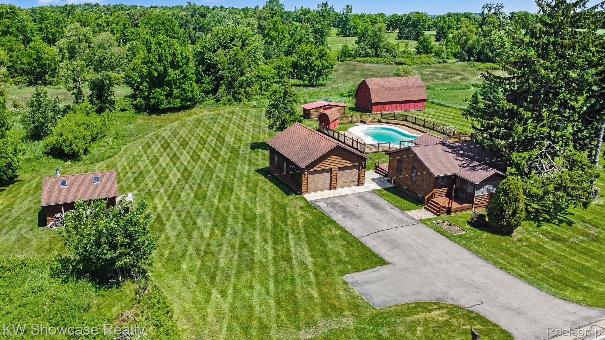 3585, Clark, Bath, Michigan, 48808