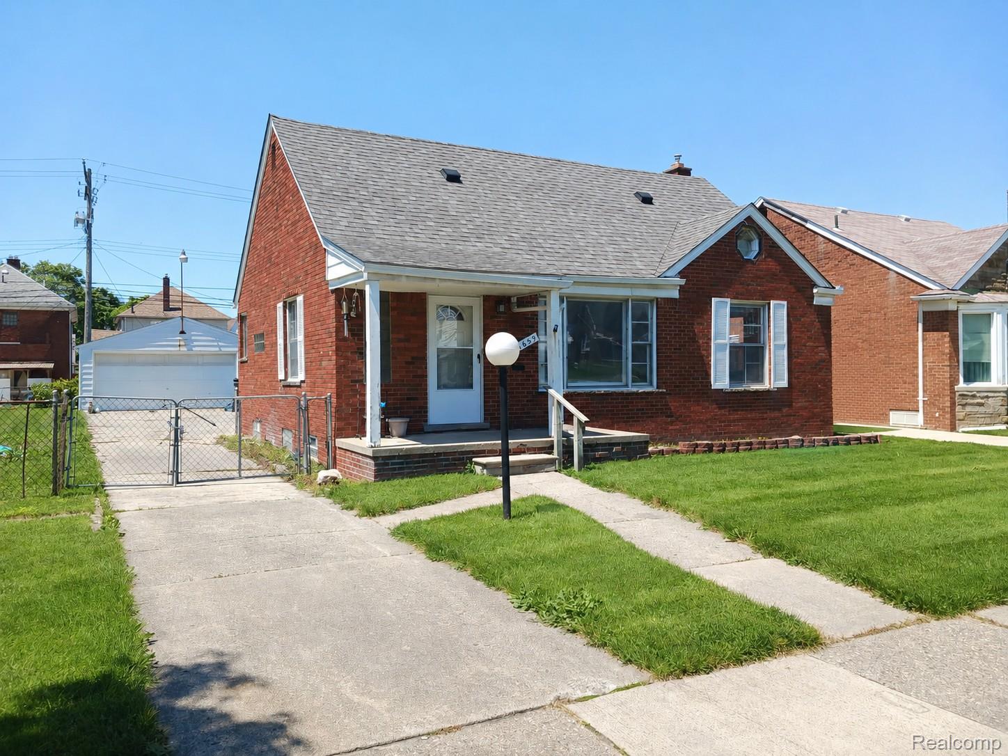 6639, Miller, Dearborn, Michigan, 48126