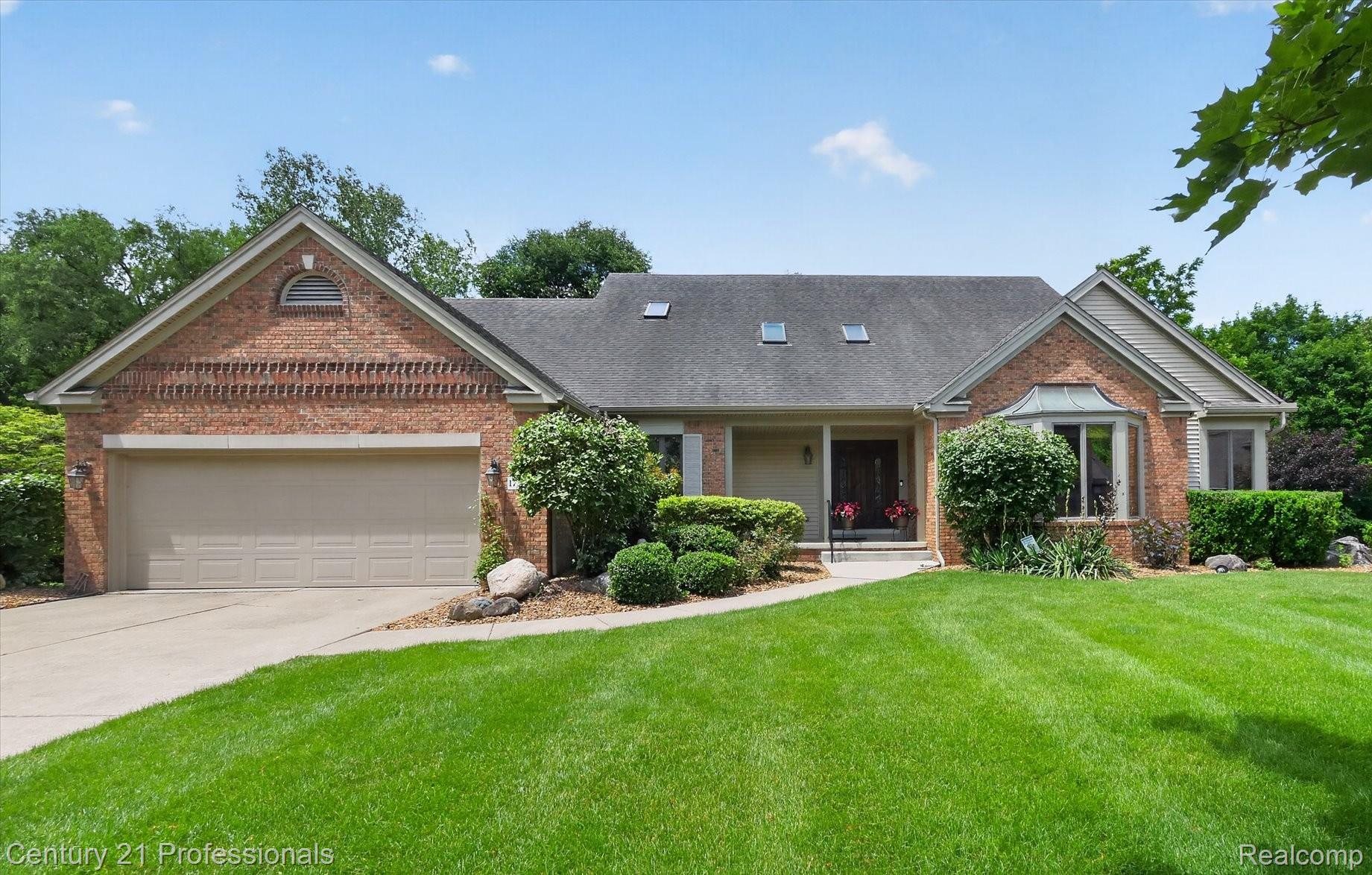 17517, Ellen, Livonia, Michigan, 48152