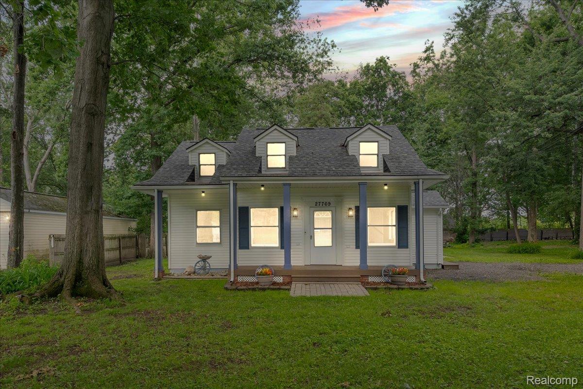 27769, Gilbert, Warren, Michigan, 48093